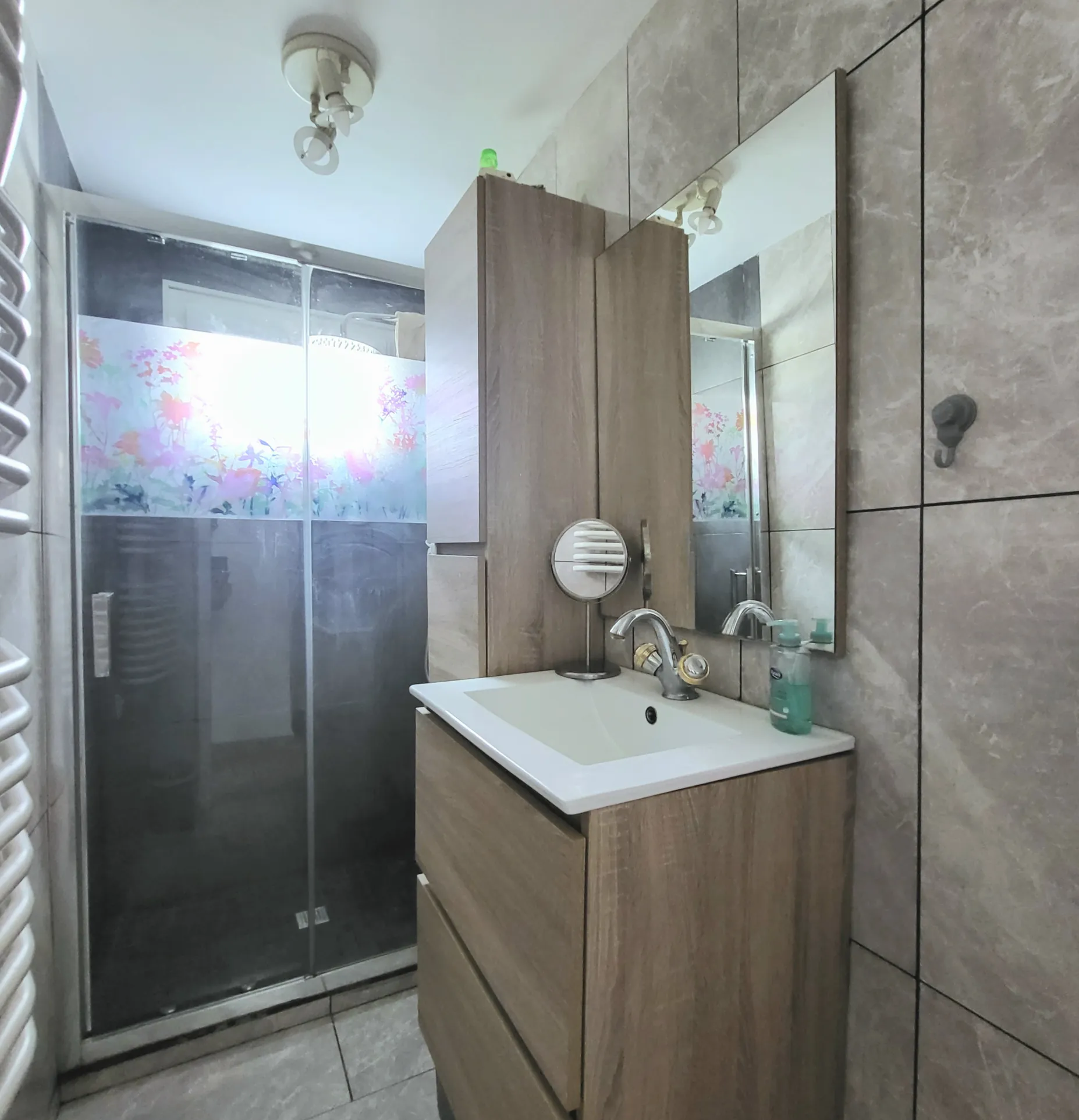 Maison lumineuse et atypique à vendre à Osny dans le Val-d'Oise 