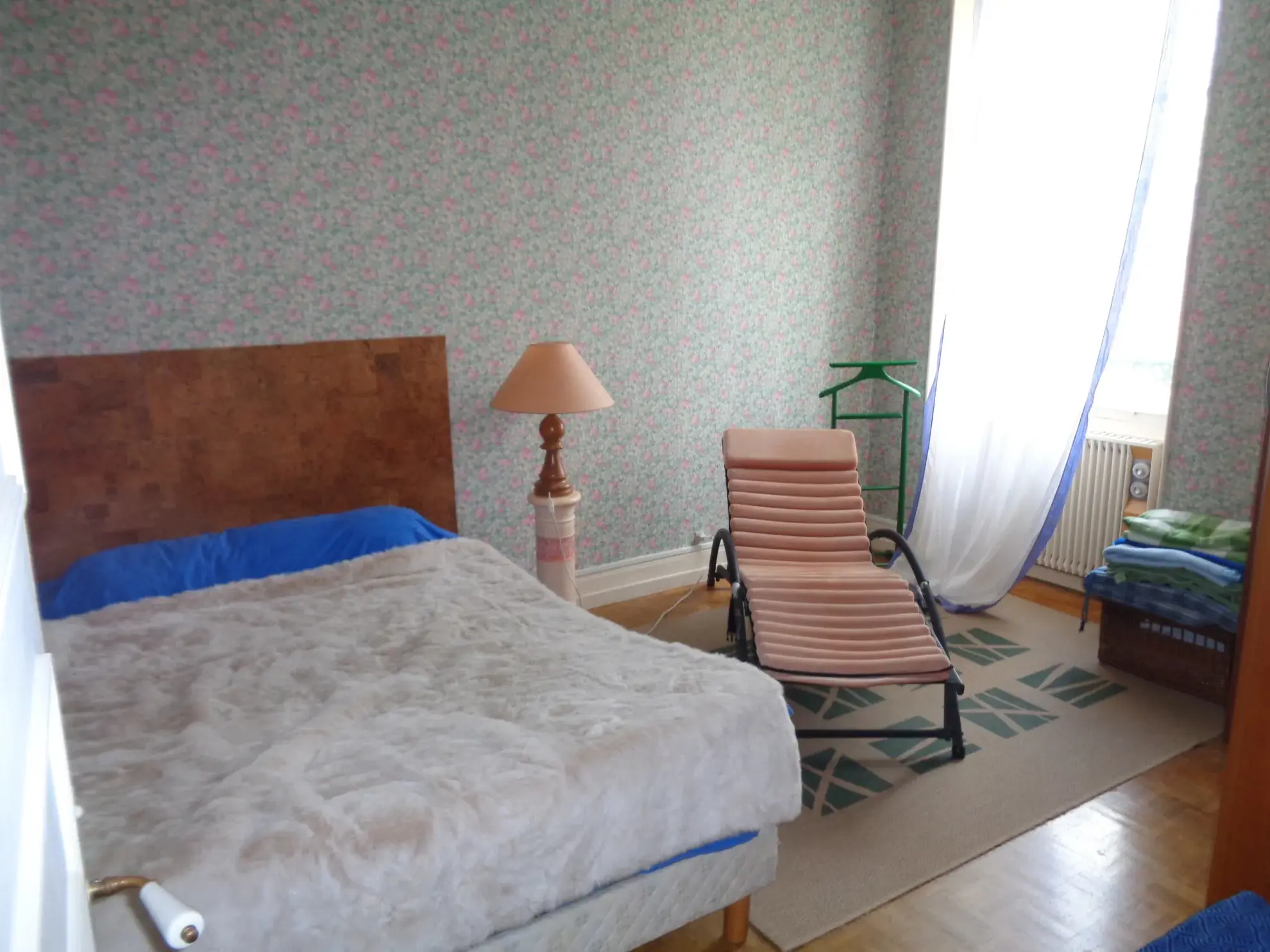 Grande maison de 190 m² avec cour et dépendances à Premery 