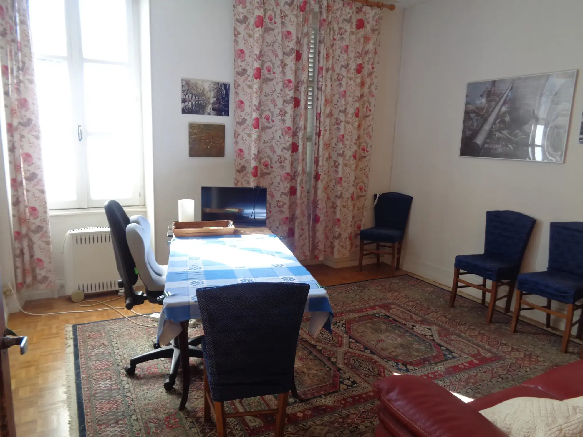 Grande maison de 190 m² avec cour et dépendances à Premery 