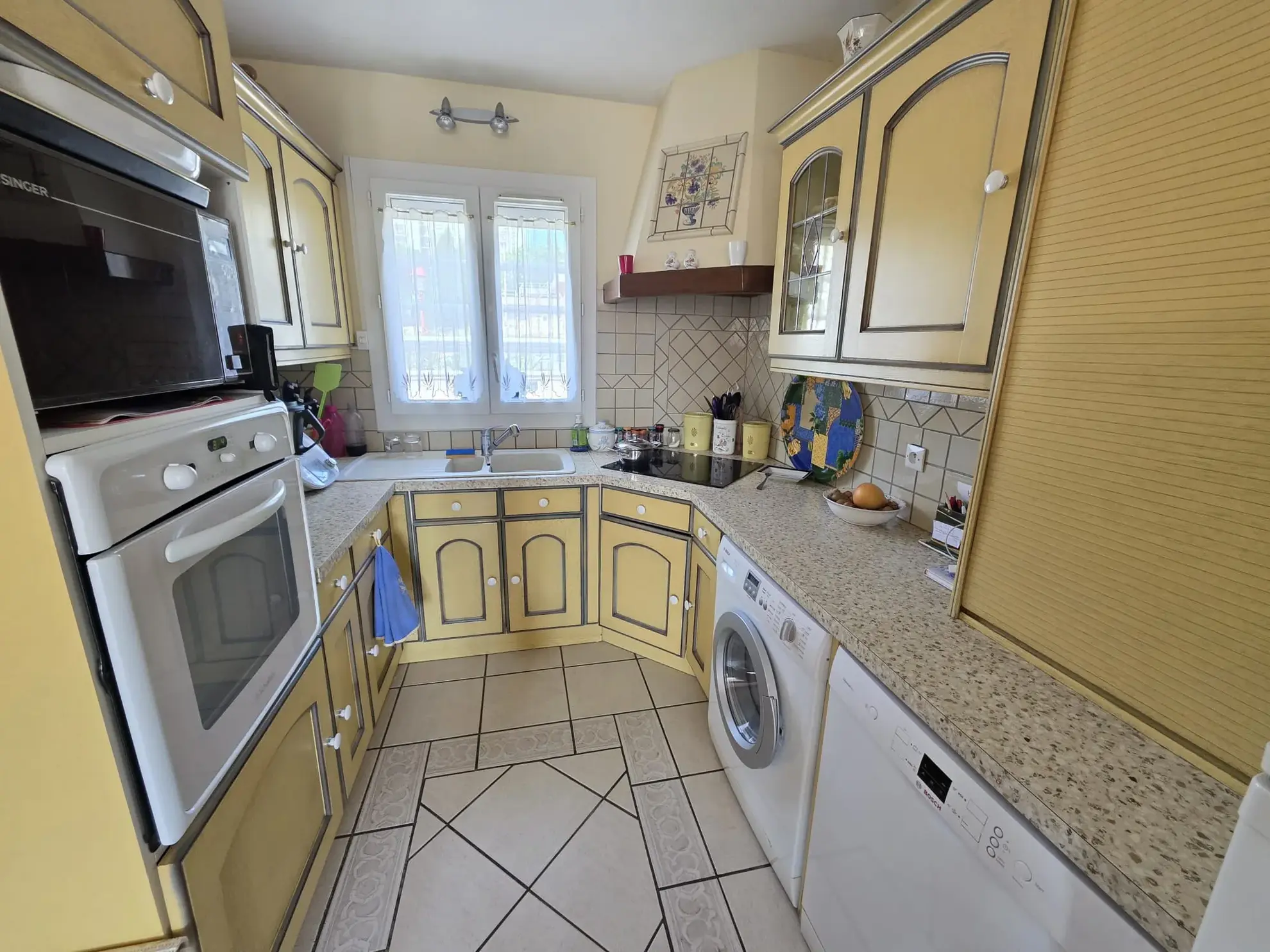 Pavillon avec vue sur mer à Port-de-Bouc de 72,77 m² 