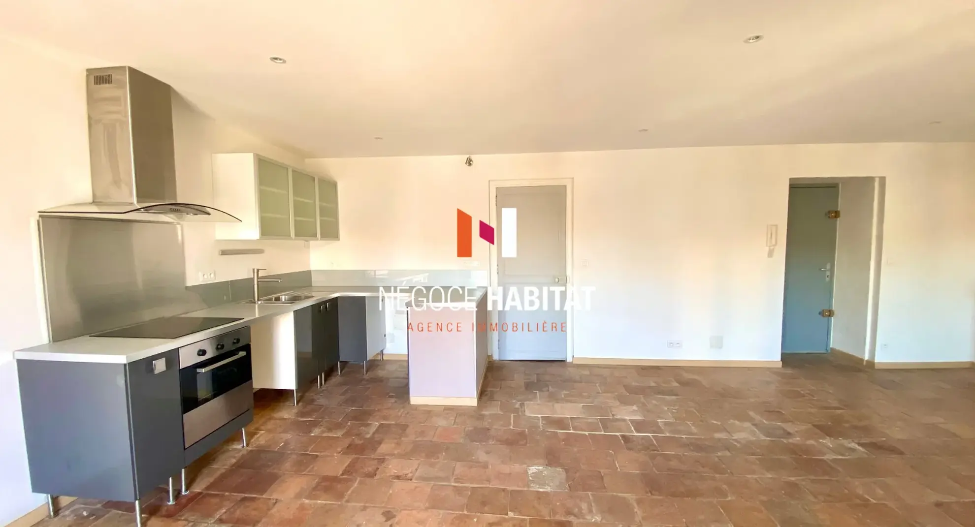 Appartement T3 à Canet avec charme ancien et confort moderne à vendre 