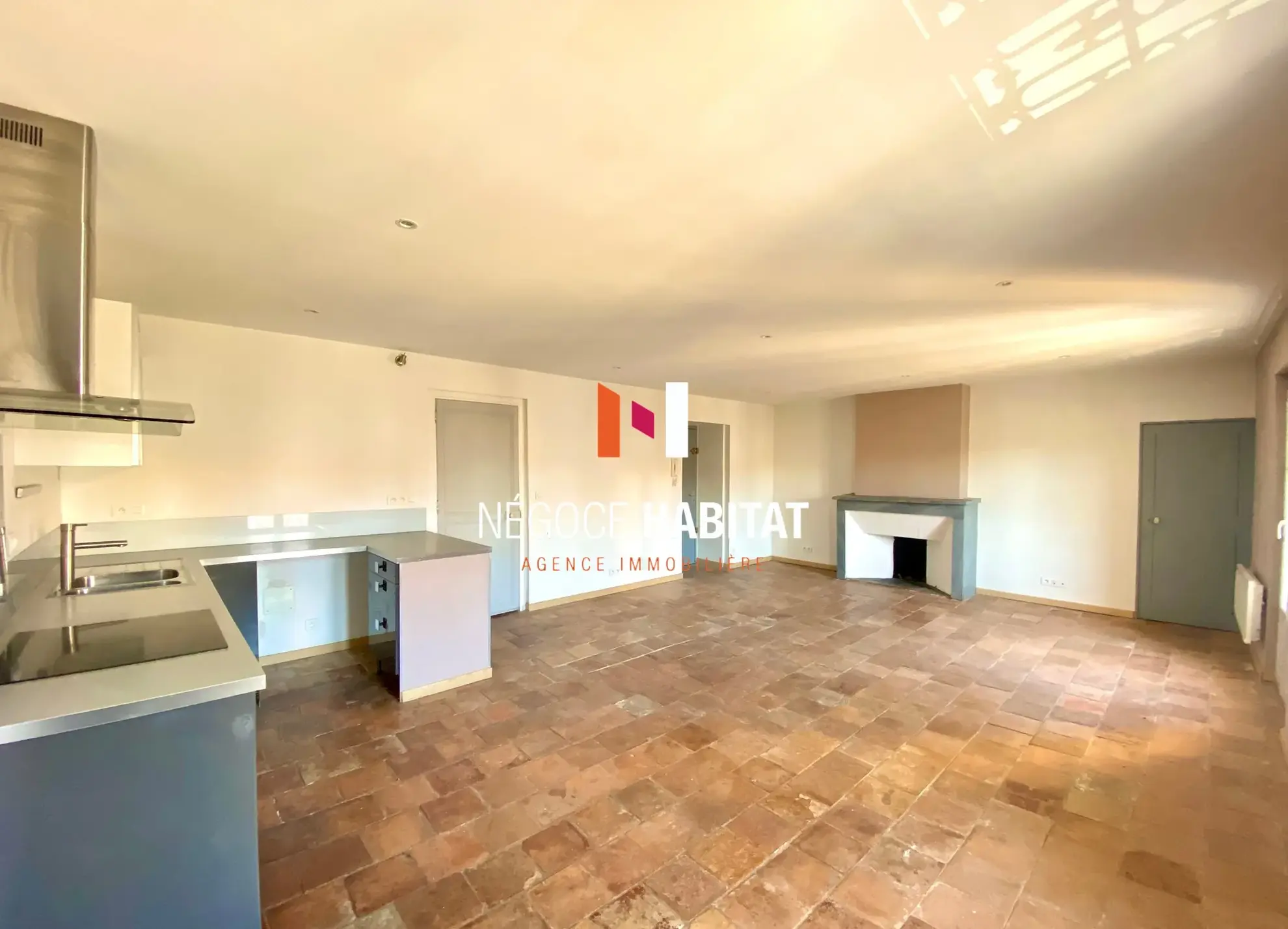 Appartement T3 à Canet avec charme ancien et confort moderne à vendre 