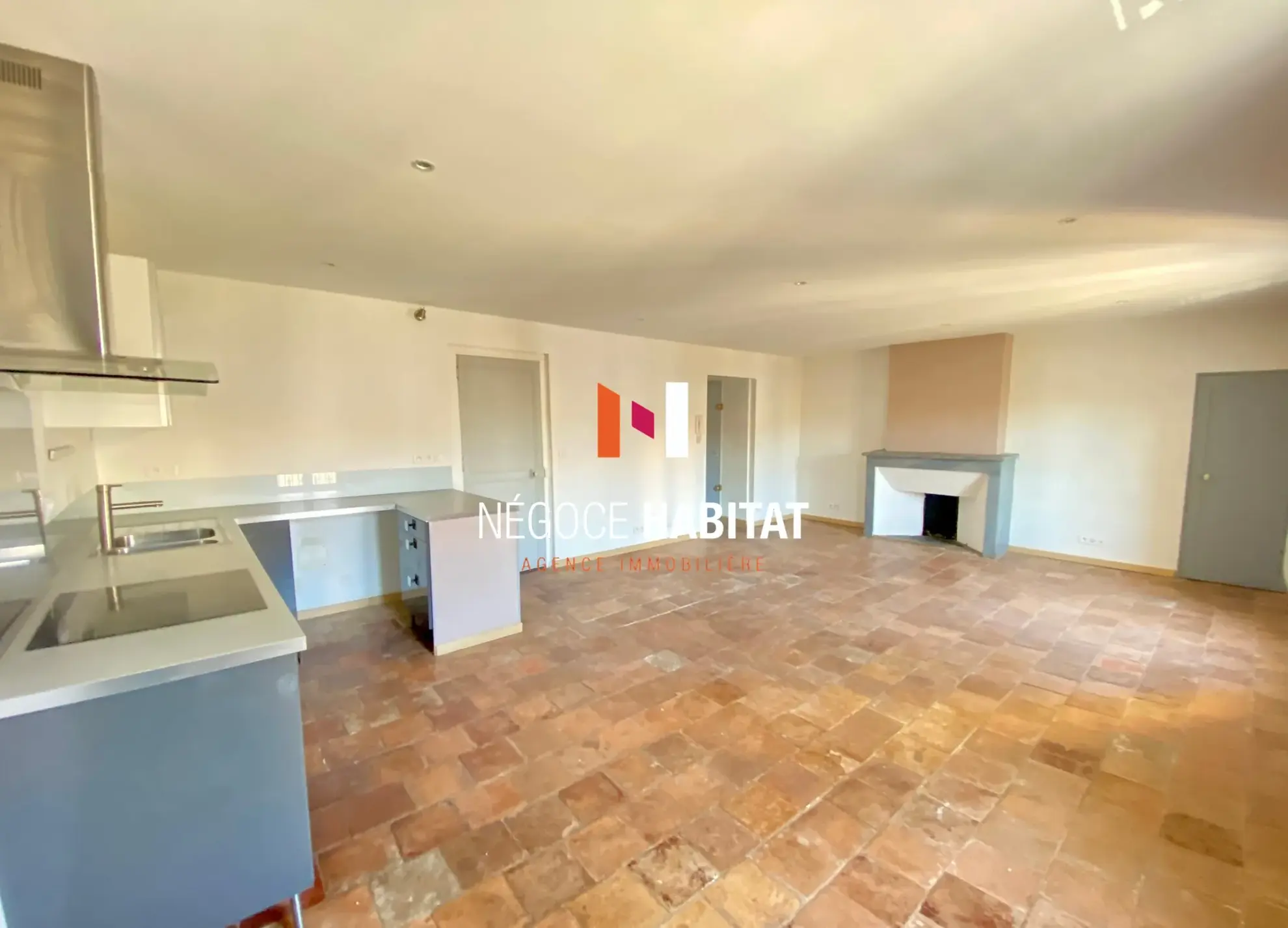 Appartement T3 à Canet avec charme ancien et confort moderne à vendre 