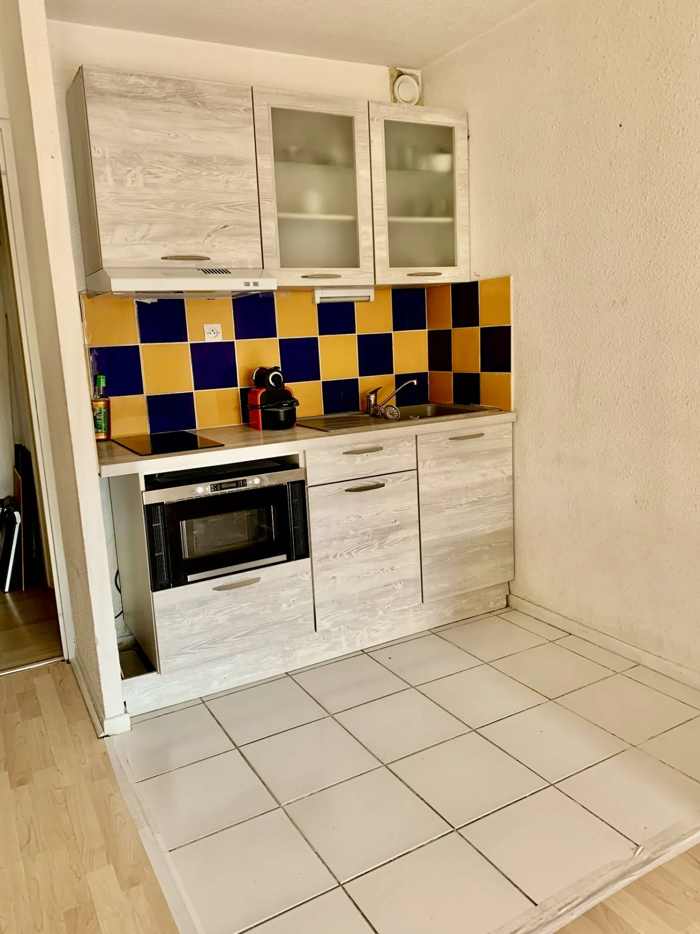 Studio à Bandol avec balcon, parking et proximité plages 