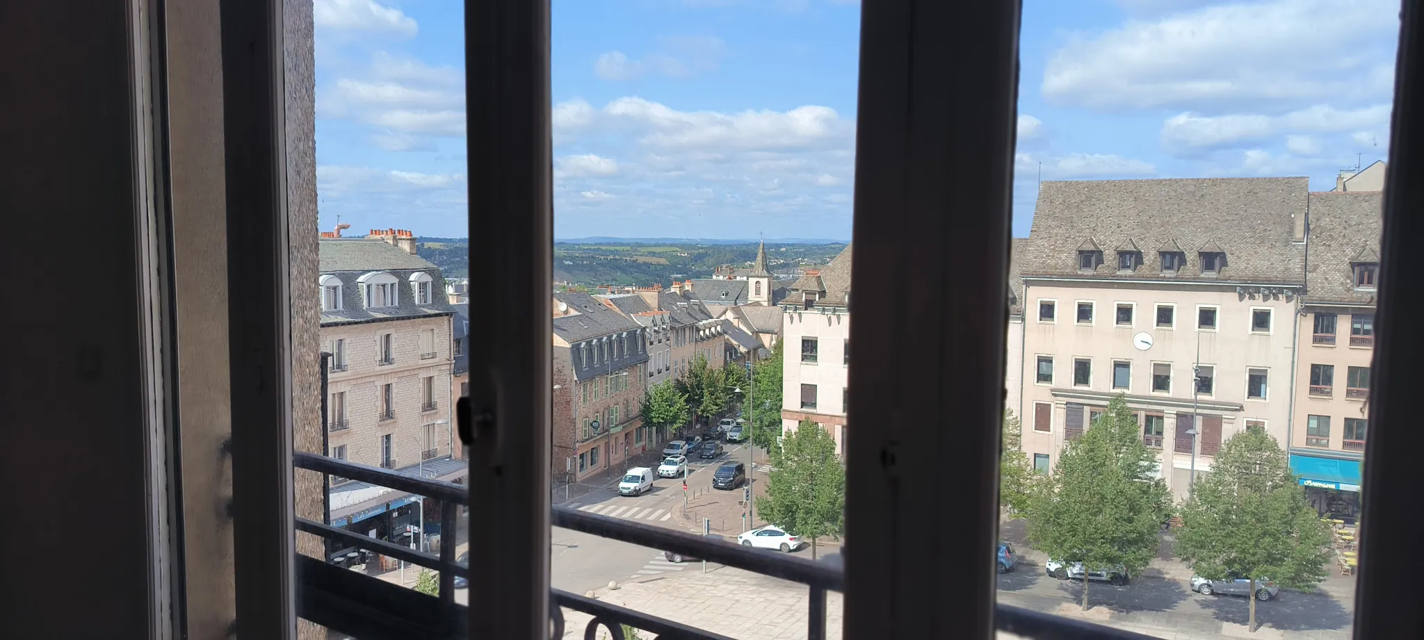 Appartement de luxe à Rodez Place d'Armes avec vue sur la cathédrale 