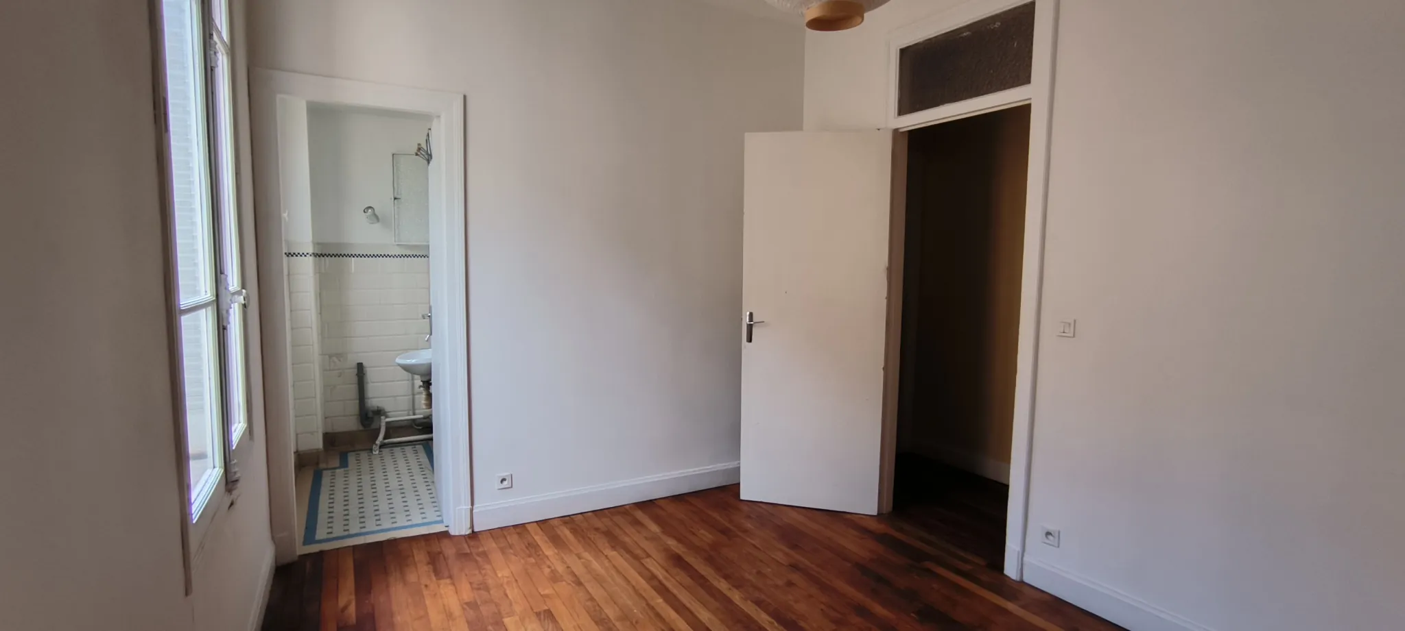 Appartement de luxe à Rodez Place d'Armes avec vue sur la cathédrale 