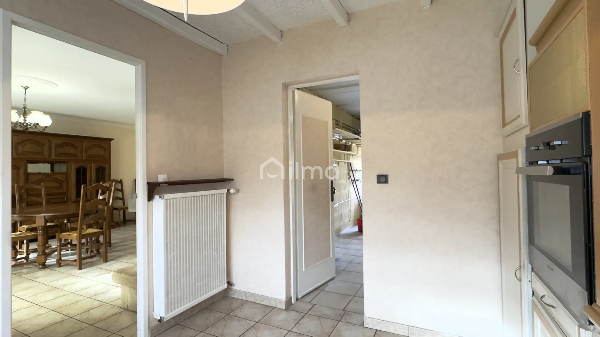 Maison de plain-pied à vendre à Trilport avec jardin et garage 