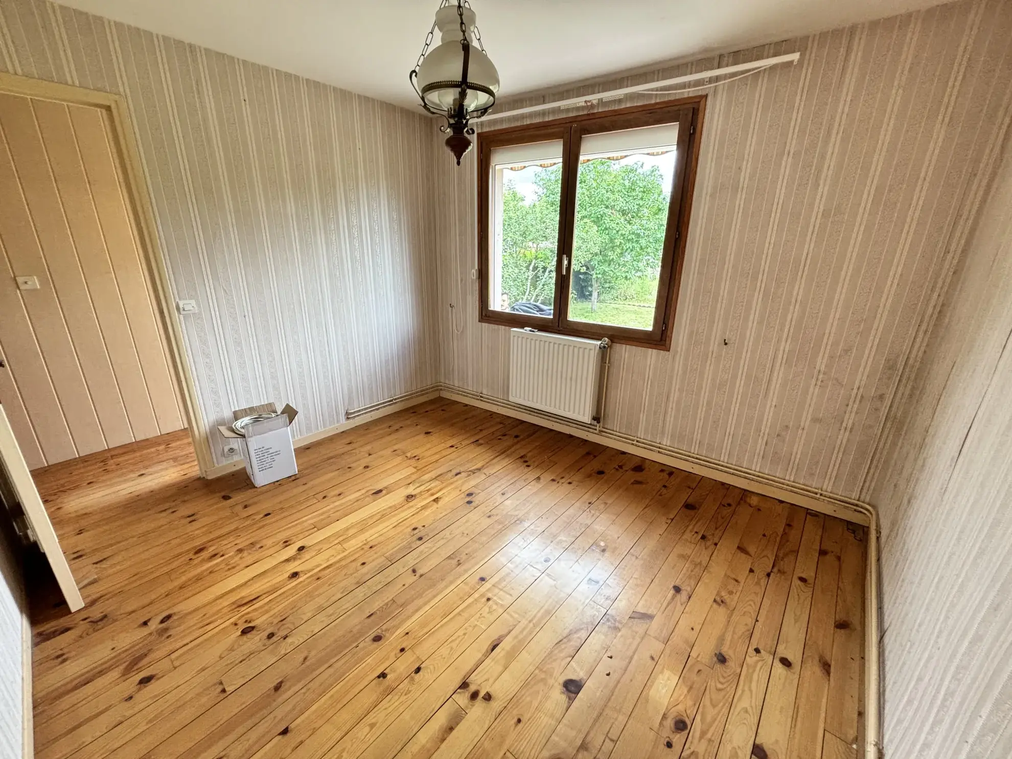 Maison de ville à vendre à Cusset, 116 m² avec garage et jardin 