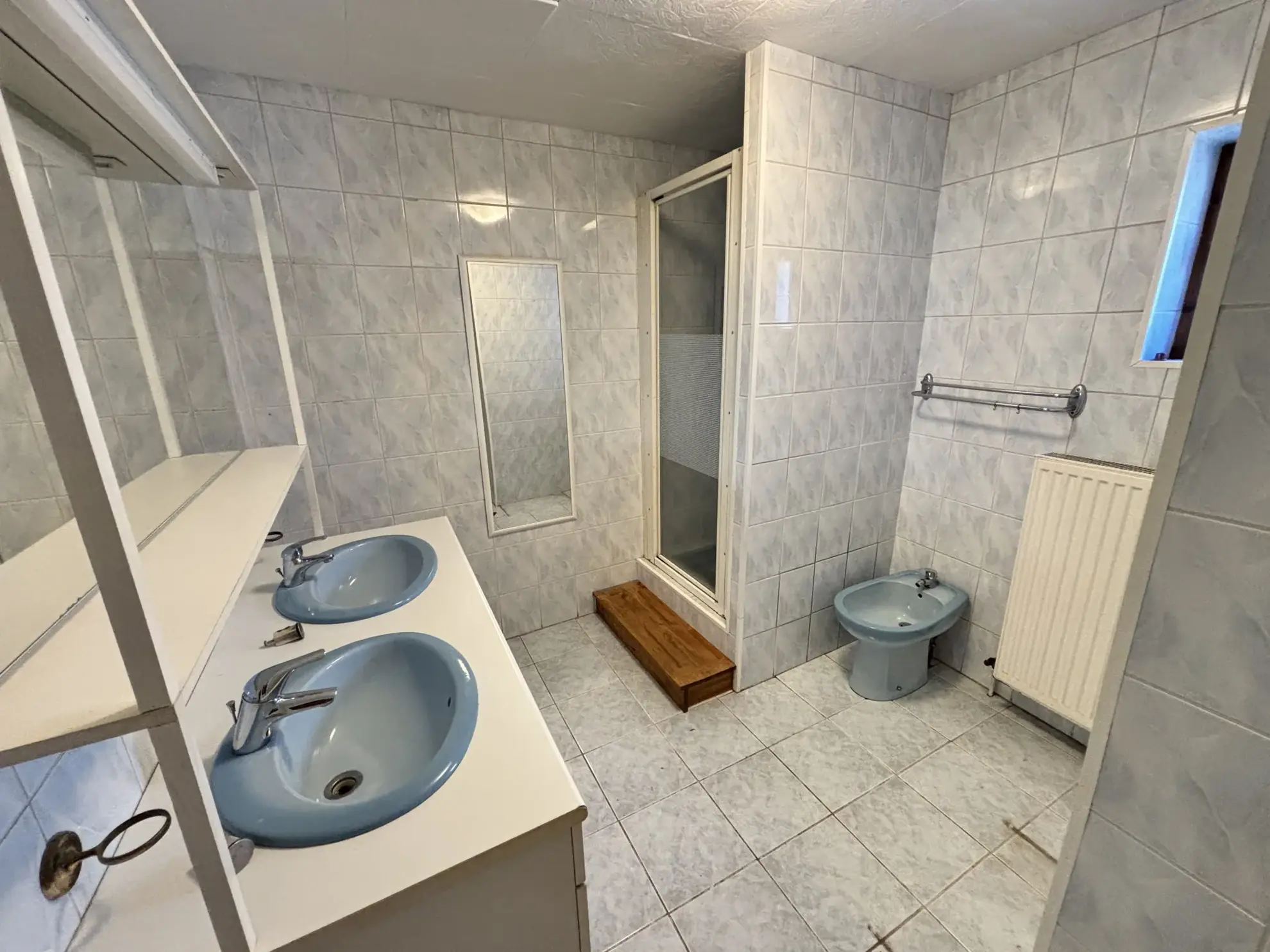 Maison de ville à vendre à Cusset, 116 m² avec garage et jardin 