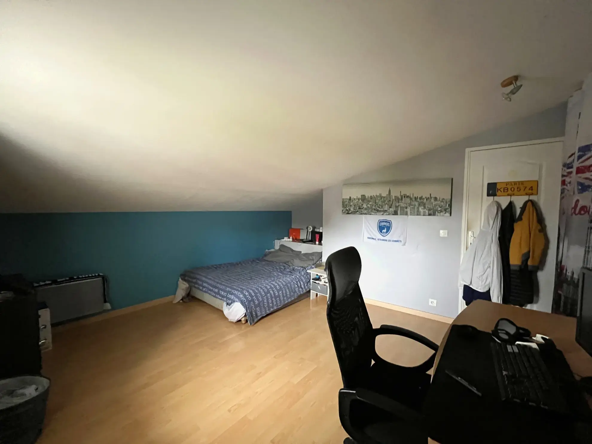 Maison en pierre avec piscine à Mauzé-sur-le-Mignon – 3 chambres et terrain arboré 