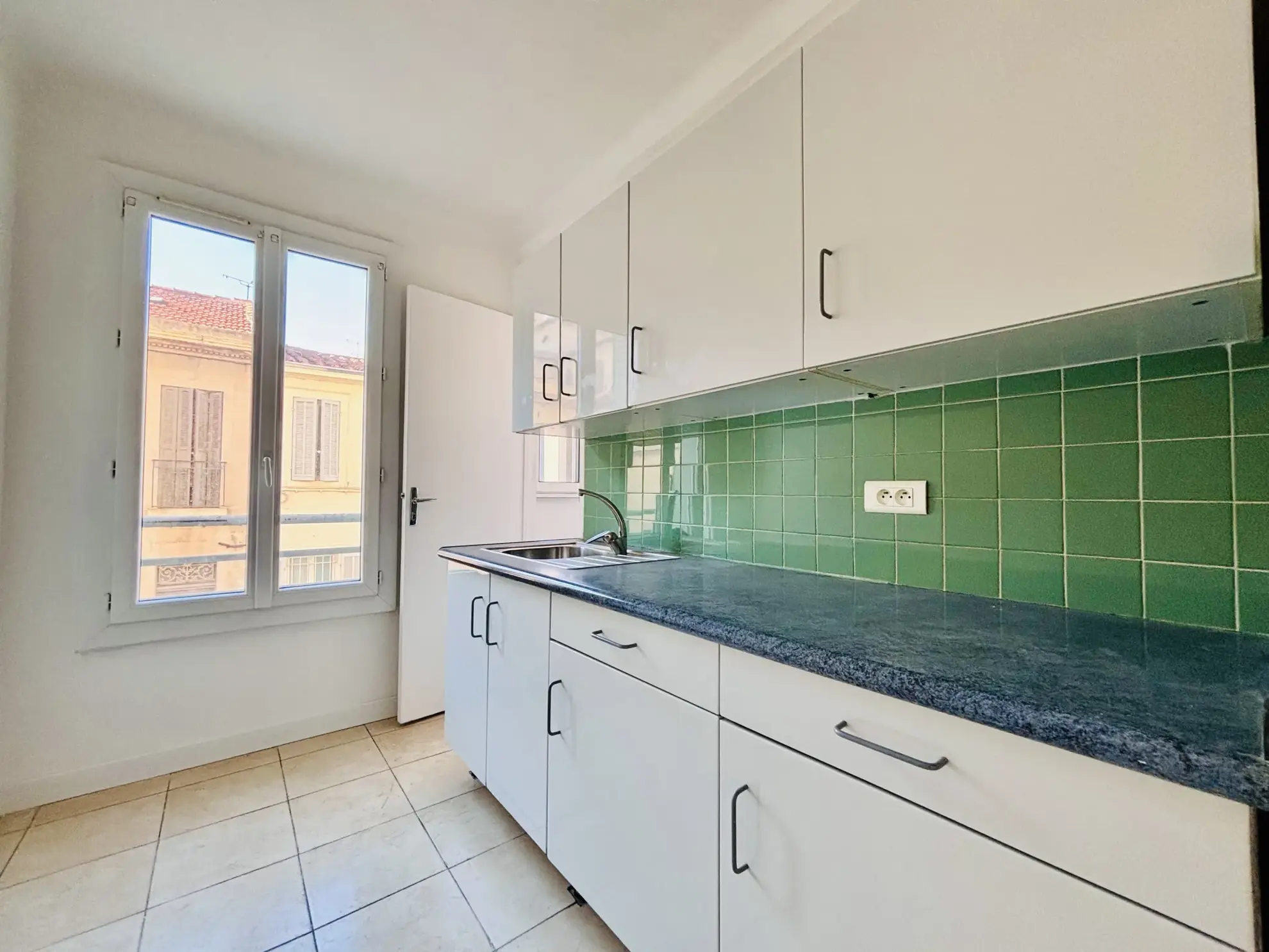 Appartement 3 pièces à Marseille 13010, secteur Capelette, proche parc et rives, idéal investisseur ou primo-accédant 