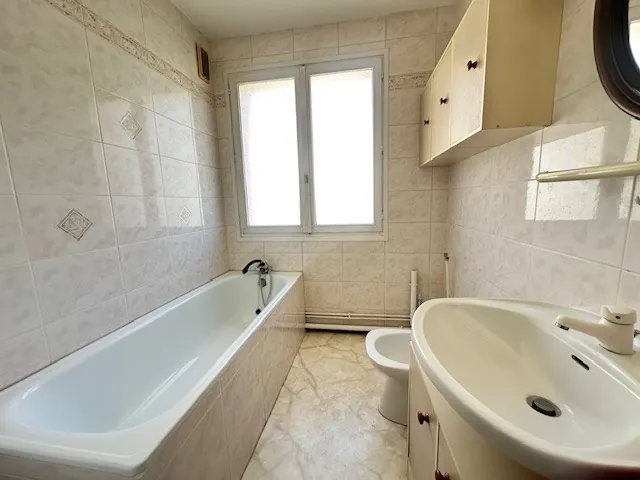 Appartement T2 avec vue dégagée dans la vieille ville de Belfort 