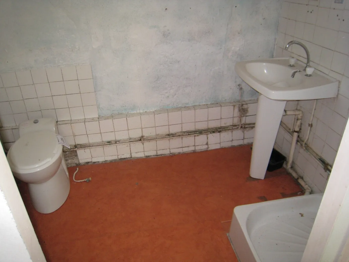 Longère à restaurer avec jardin à Charrin 58300 - Potentiel de rénovation 