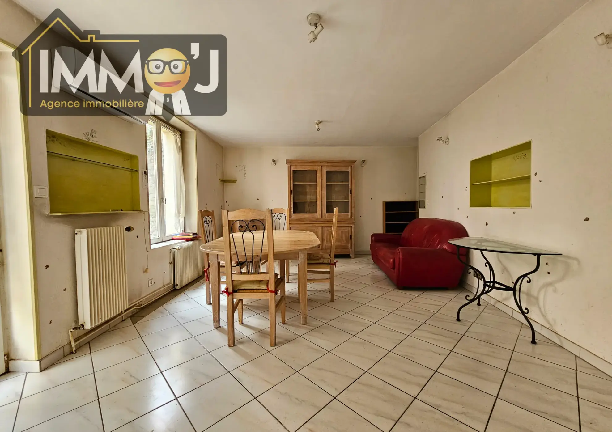 Appartement 4 chambres avec cour et cave à Nancy - Idéal famille ou investissement 