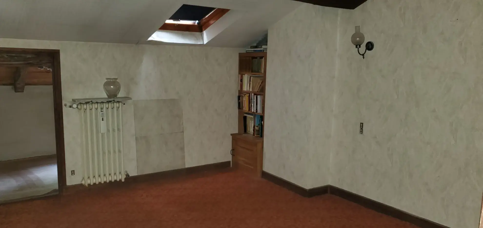 Maison mitoyenne à Gaillac avec terrain et dépendance - Centre-ville 