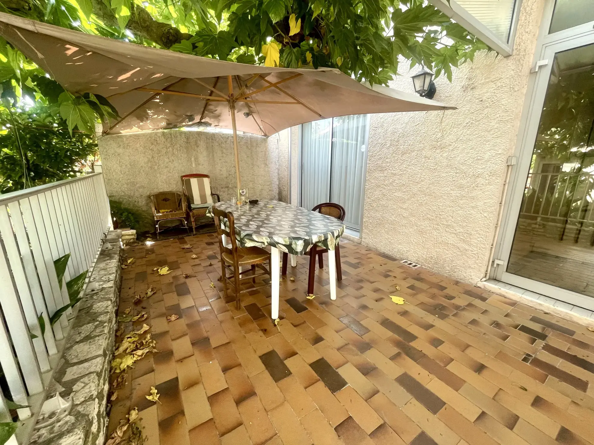 Villa à Béziers de 105 m² avec terrasse, garage et jardin - Opportunité à saisir