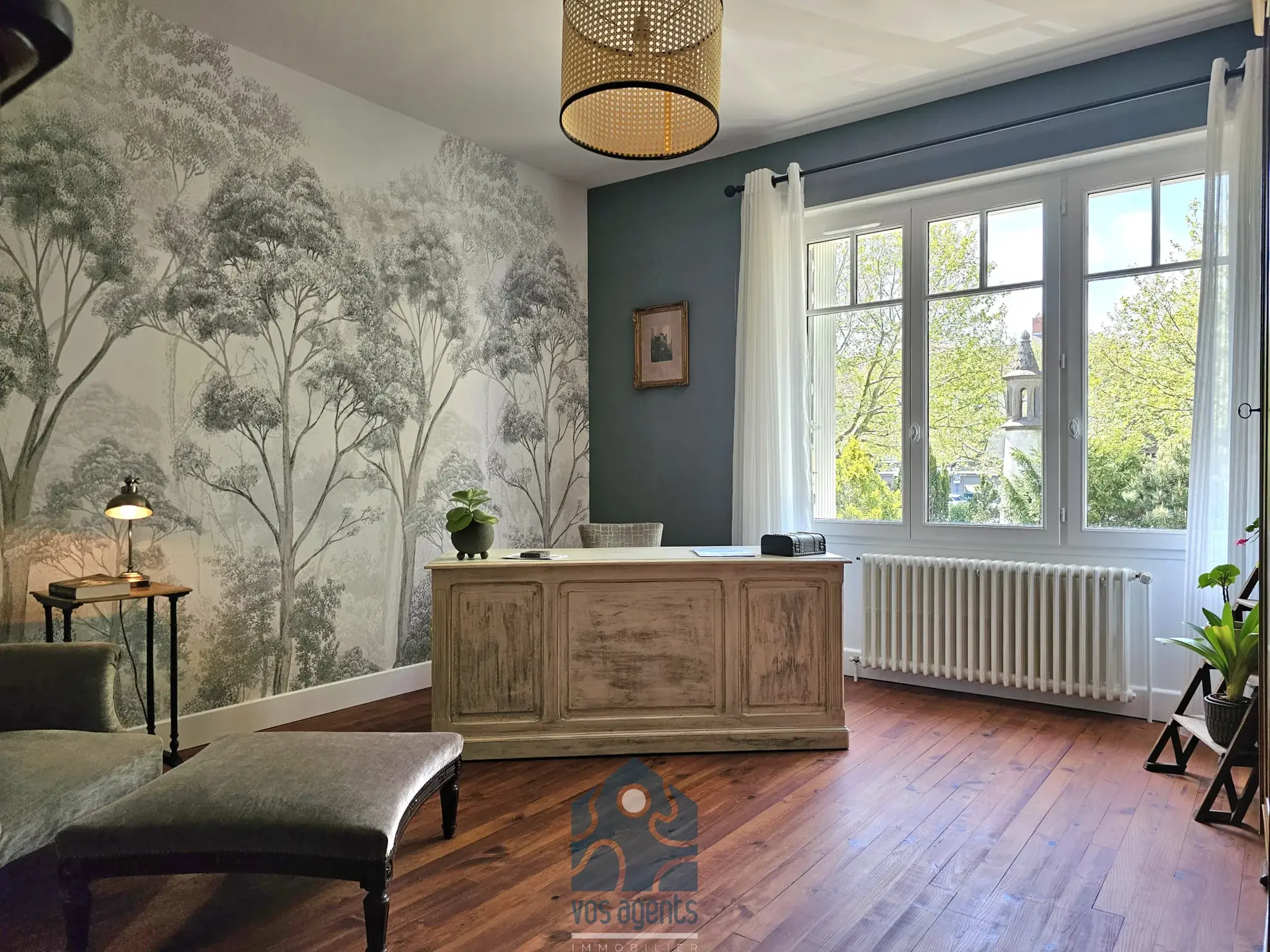 Magnifique maison rénovée de 200m² à Gannat avec cour et garage 