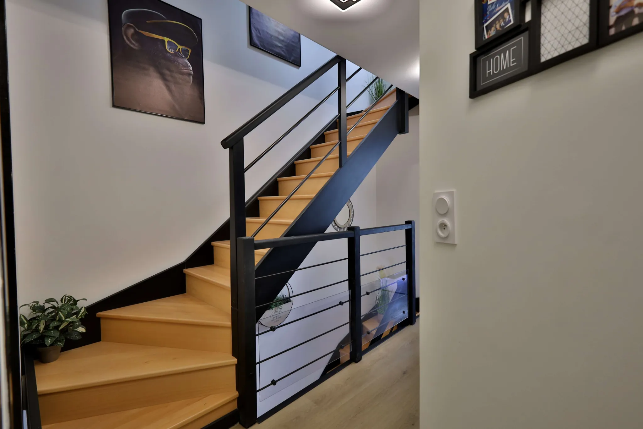 Vente appartement triplex à Oytier Saint Oblas de 94,85 m² avec terrasse et parking 