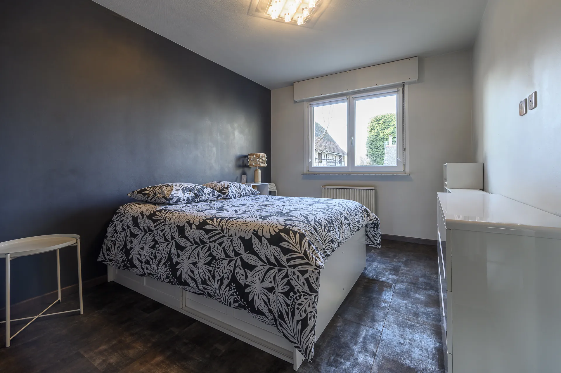 Appartement 5 pièces à Strasbourg Neuhof Village avec balcon, cave et garage 