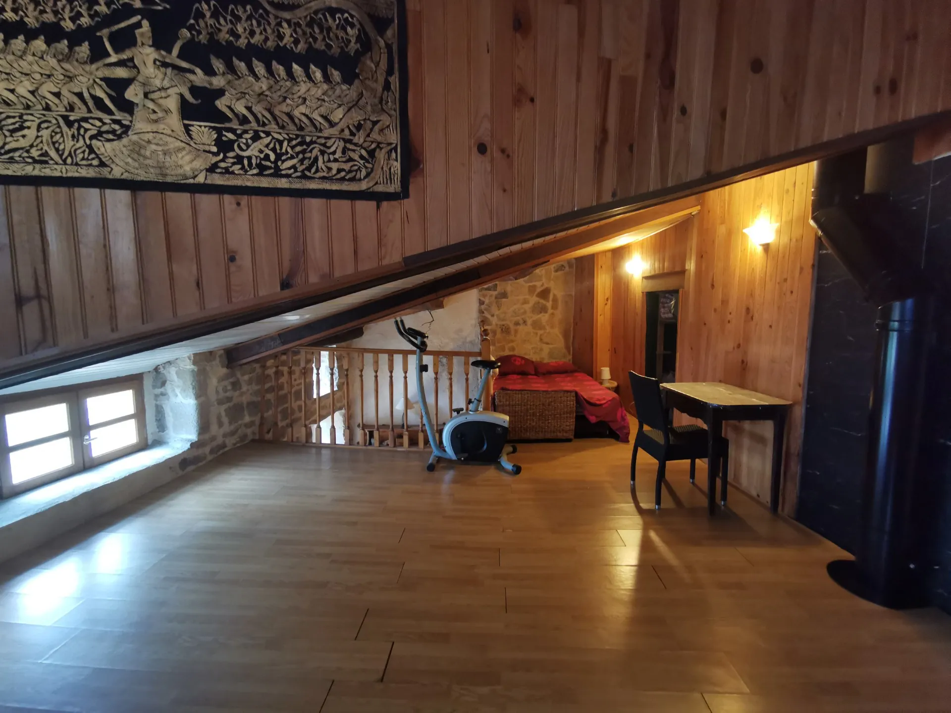 Ancienne bergerie en pierre avec vue sur le Causse, proche Saint Affrique 