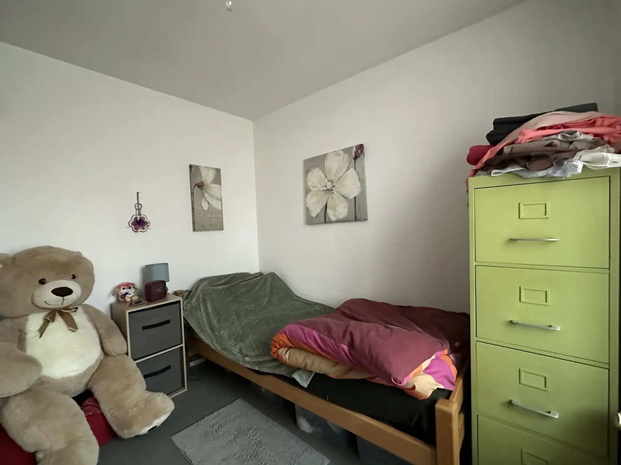 Maison entièrement rénovée à Lombron - 2 chambres, jardin, parking 