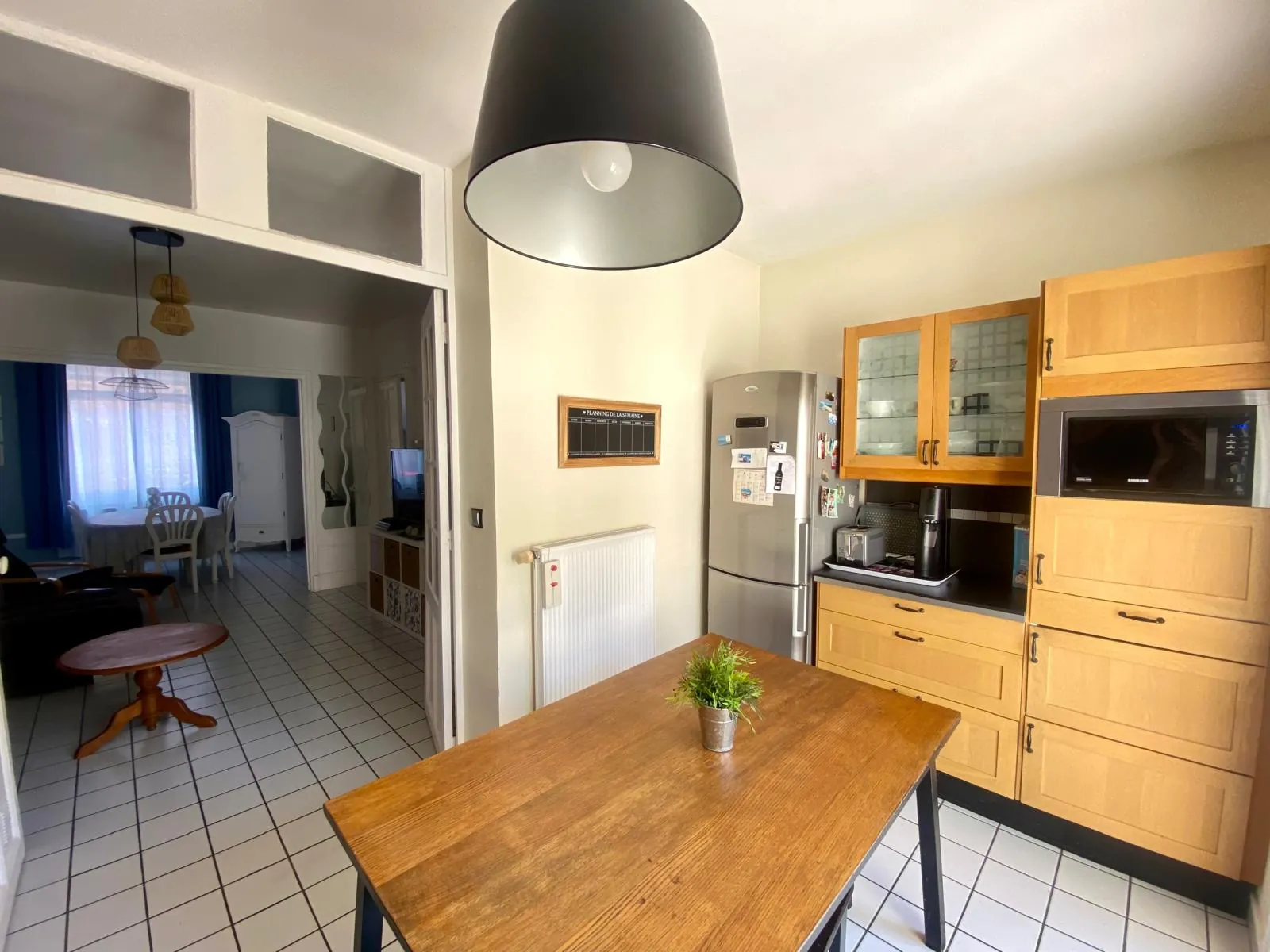 Charmante maison mitoyenne de 95 m² avec 4 chambres à Saint-Quentin 