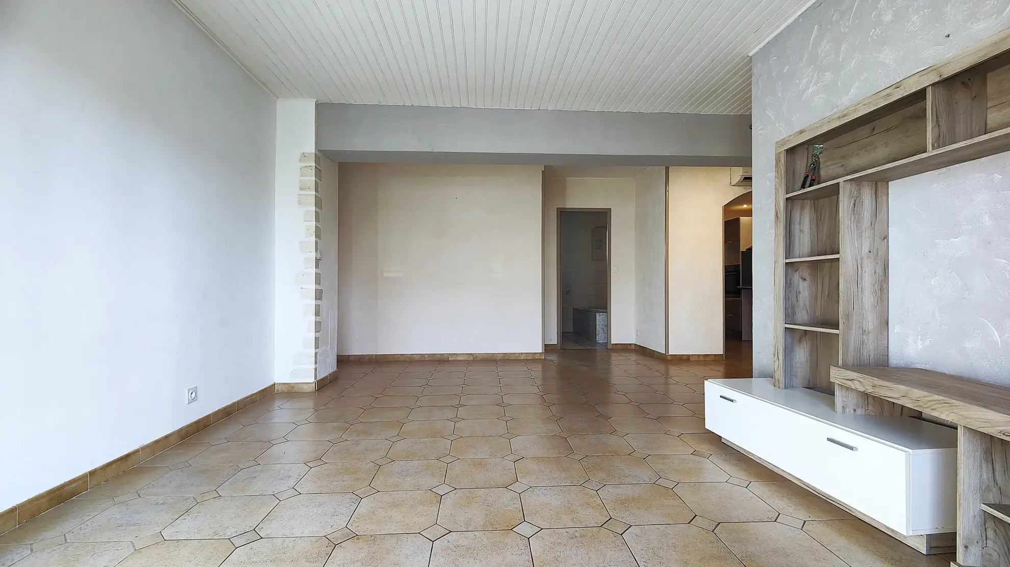 Appartement T3 lumineux de 76 m² avec garage à Narbonne 