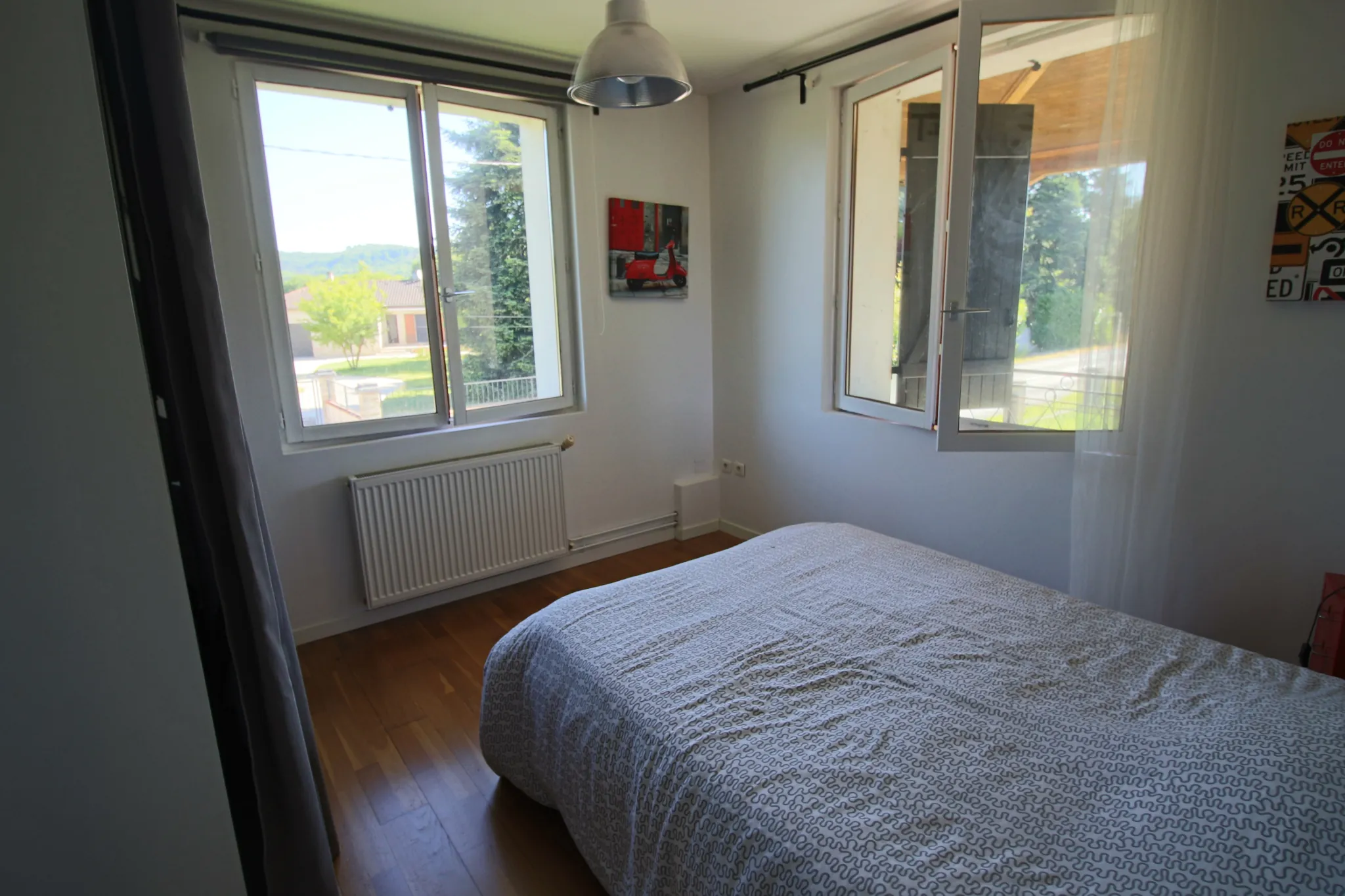 Belle maison contemporaine à vendre près de Puy-l'Évêque, 4 chambres, terrain arboré 