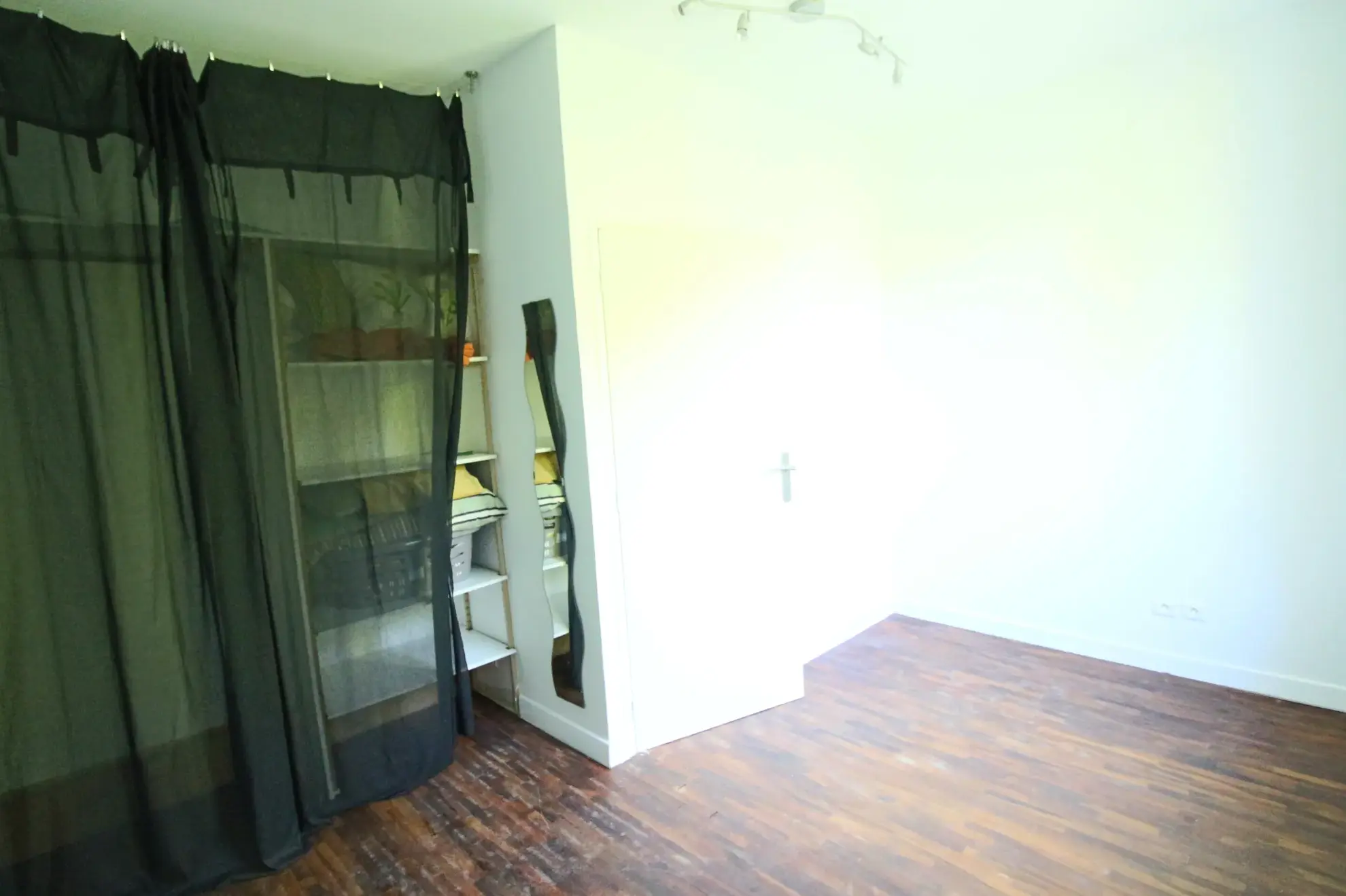 Belle maison contemporaine à vendre près de Puy-l'Évêque, 4 chambres, terrain arboré 