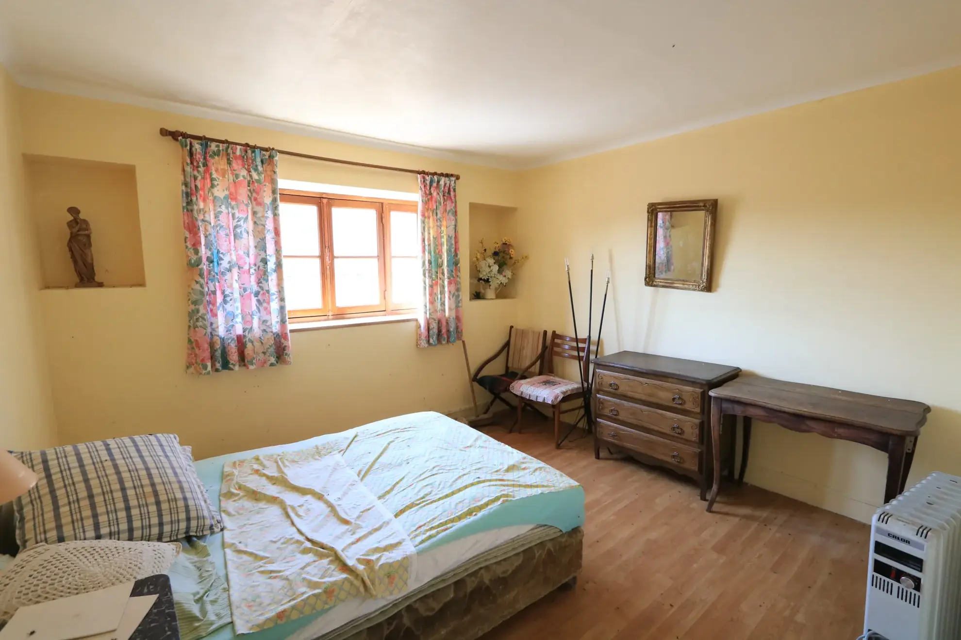 Maison ancienne avec jardin à Vézinnes de 127 m² à vendre près de Tonnerre 