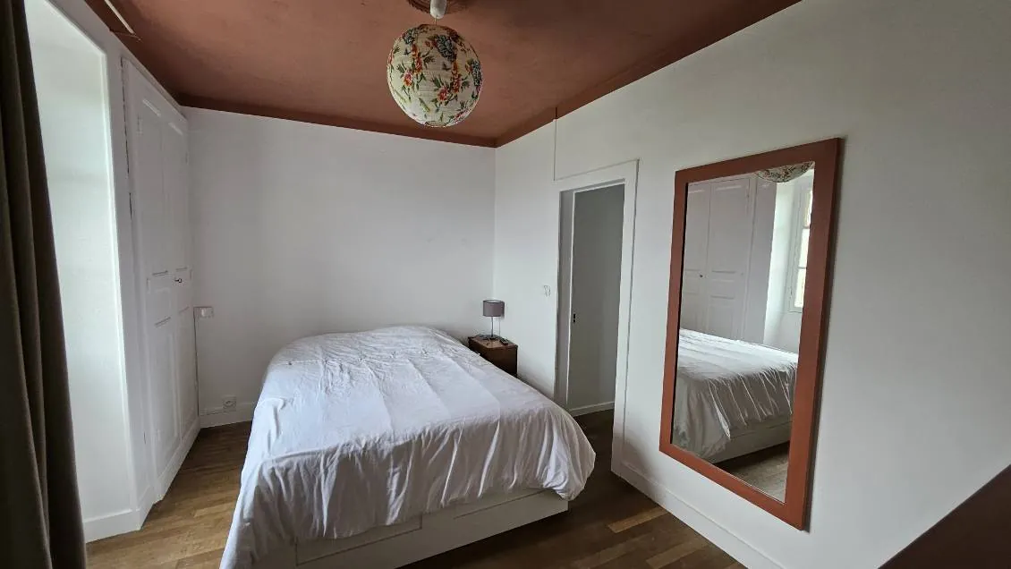 Maison en pierre de pays à Tannay - 5 chambres, jardin, garage, environnement paisible 