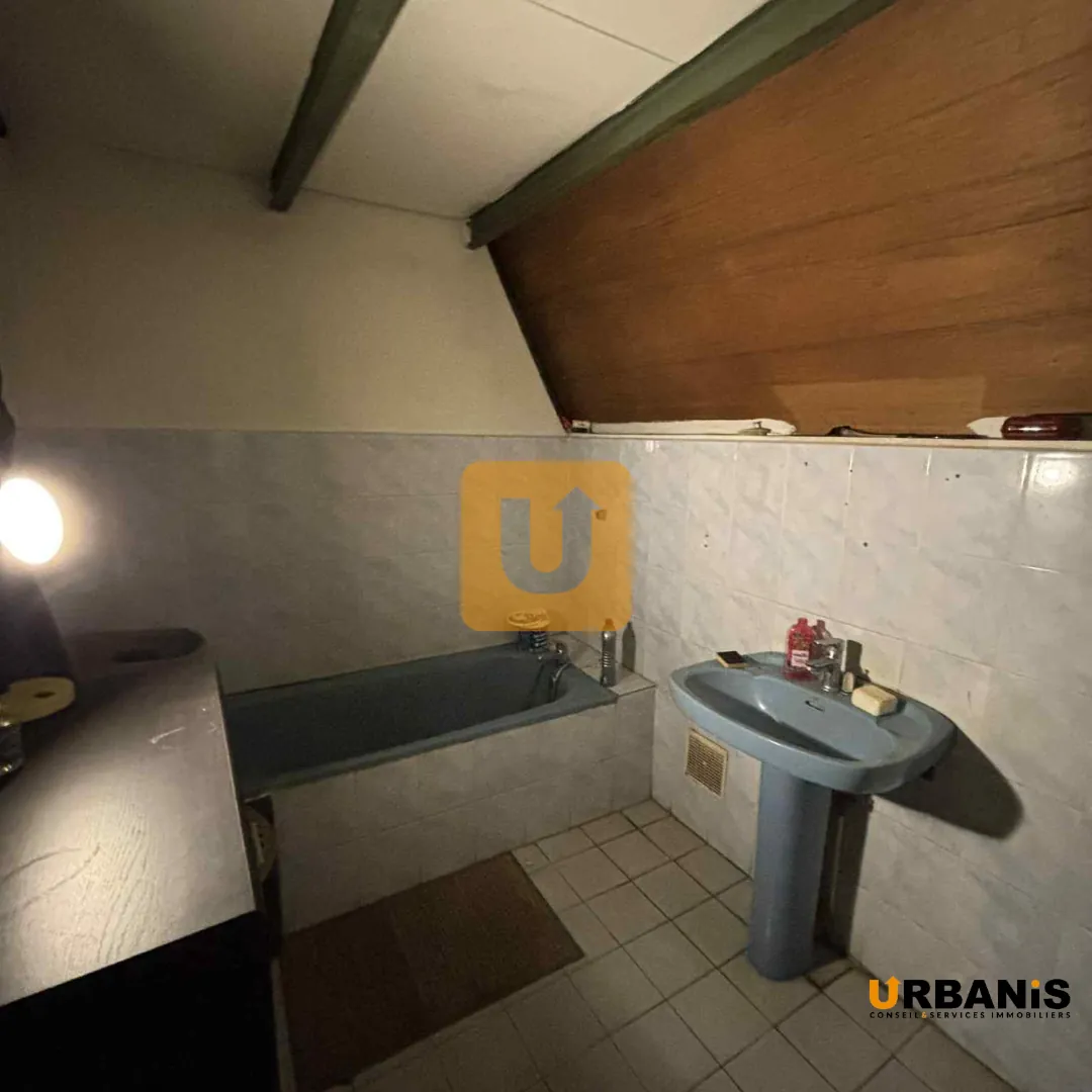 Maison à rénover sur terrain de 600m² à Bois de Nèfles, Saint Paul 