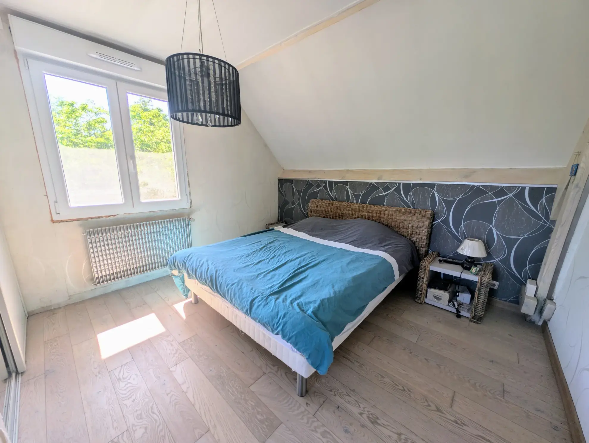 Maison familiale 4 chambres avec terrasse et chauffage géothermique à Saint Parres aux Tertres 