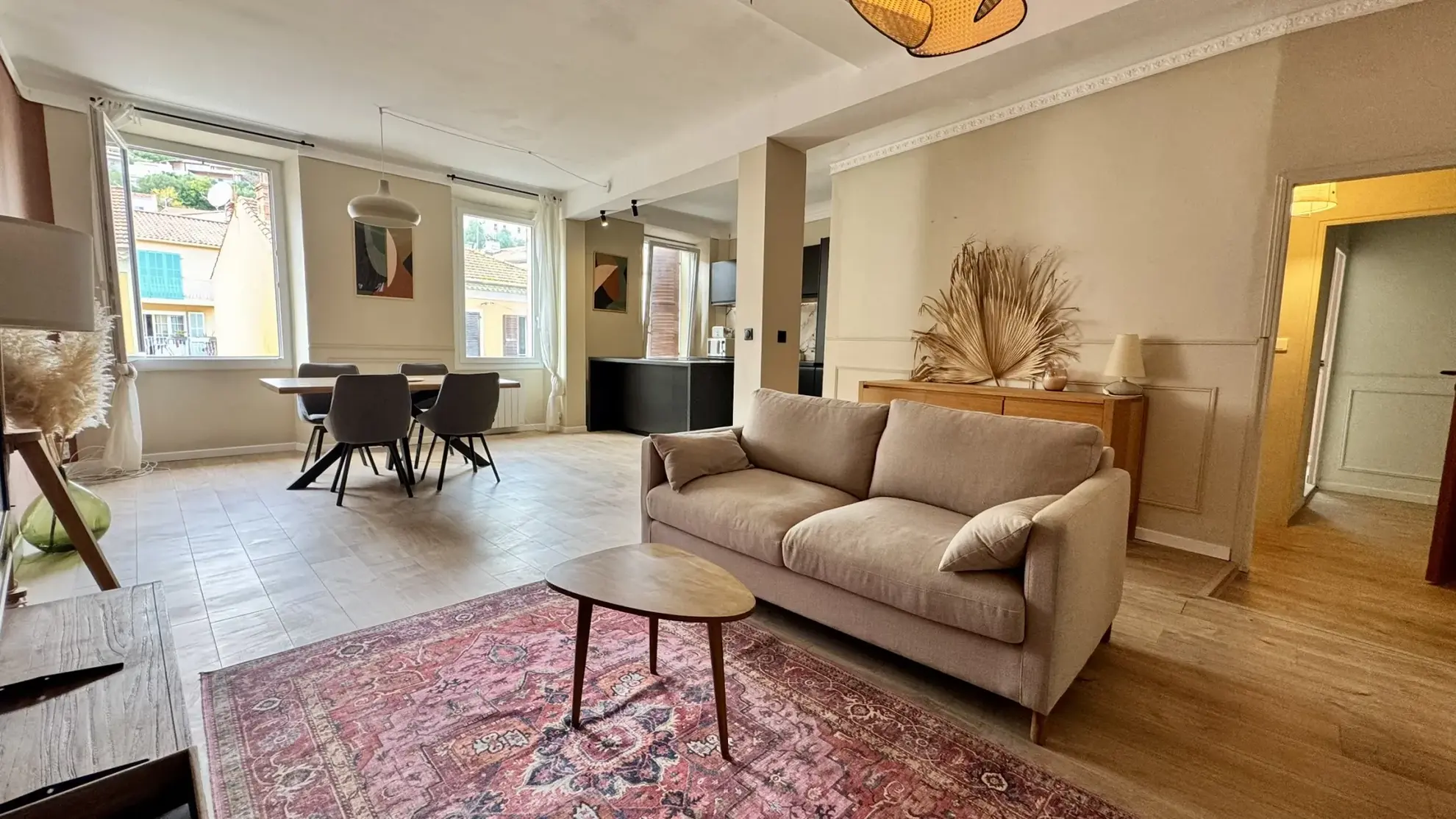 Appartement T3 rénové avec garage à Hyères, quartier Paul Long 