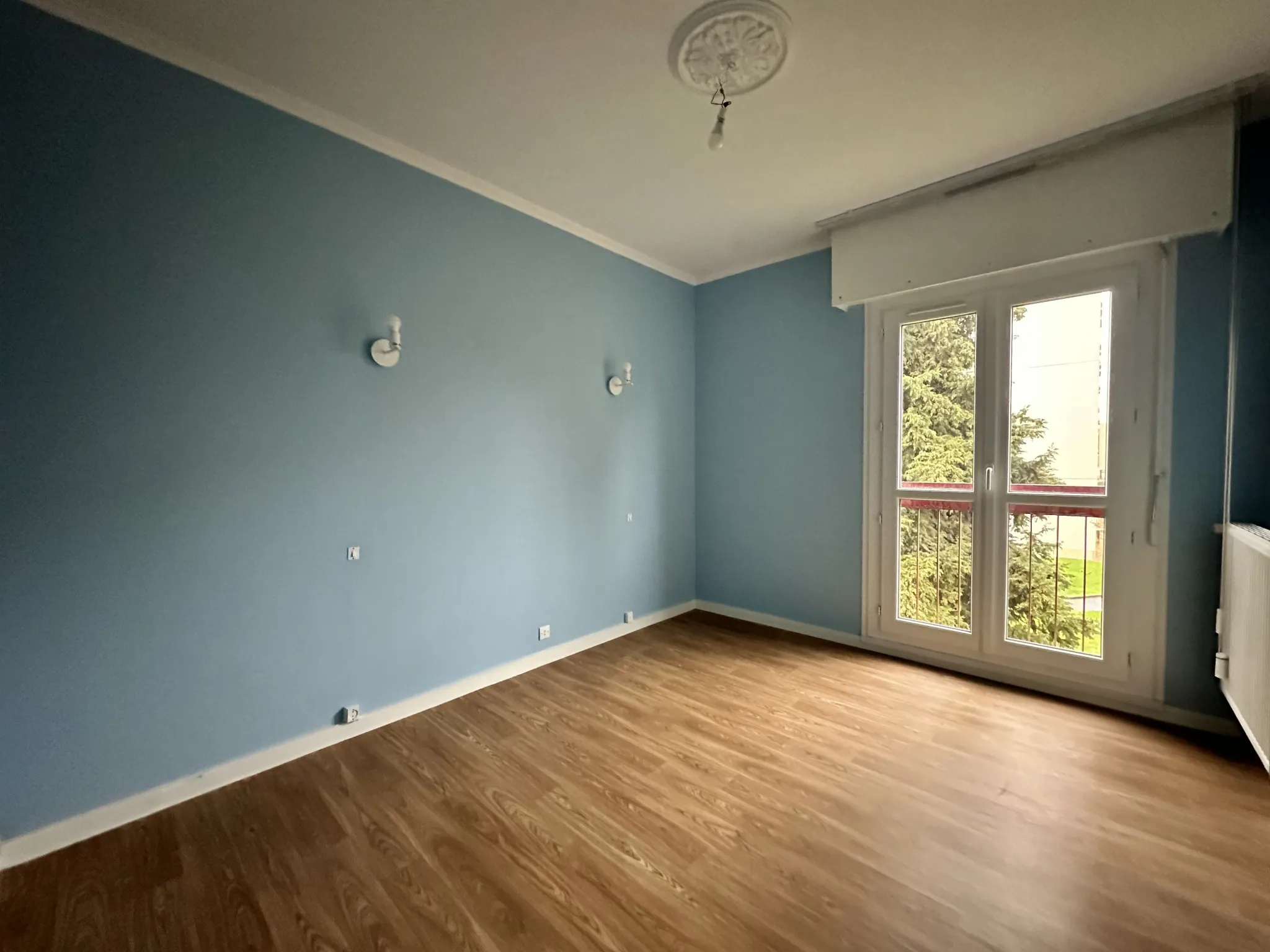 Bel appartement T4 de 81m² dans résidence sécurisée à Le Mans 