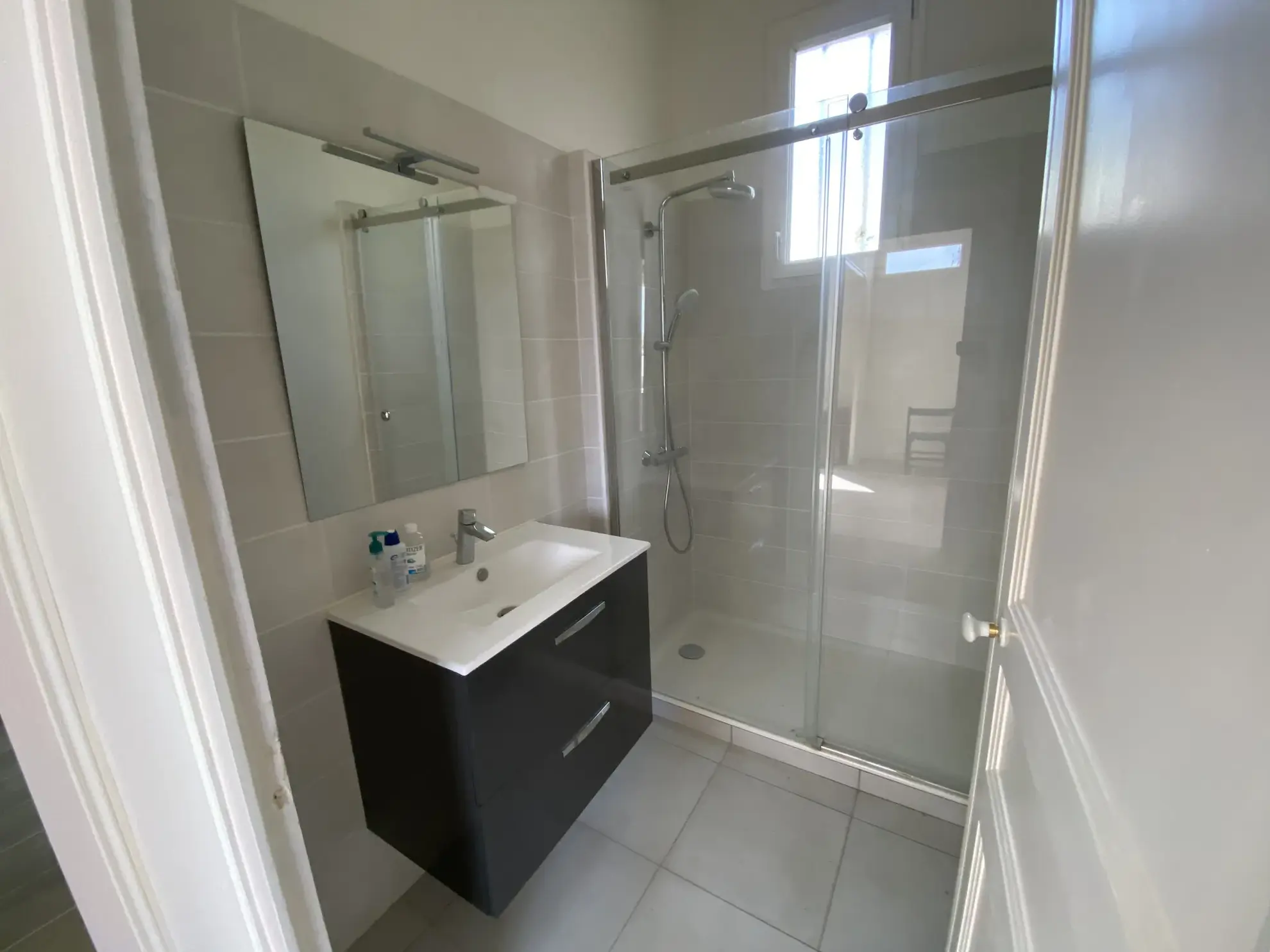 Maison en pierre rénovée avec jardin à La Réole - 60 m² 