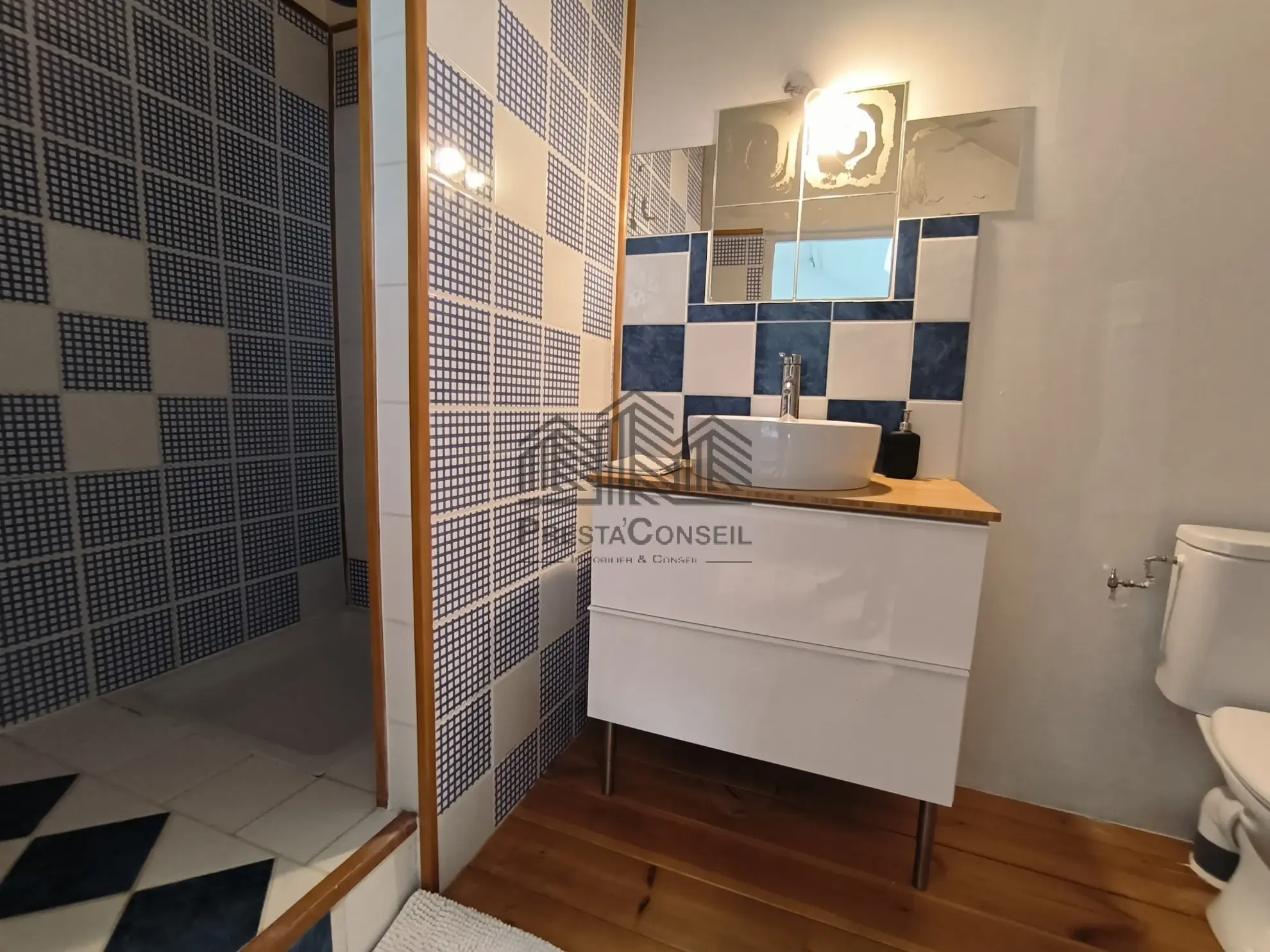 Appartement haussmannien de 91 m² en centre-ville d'Elbeuf à vendre 