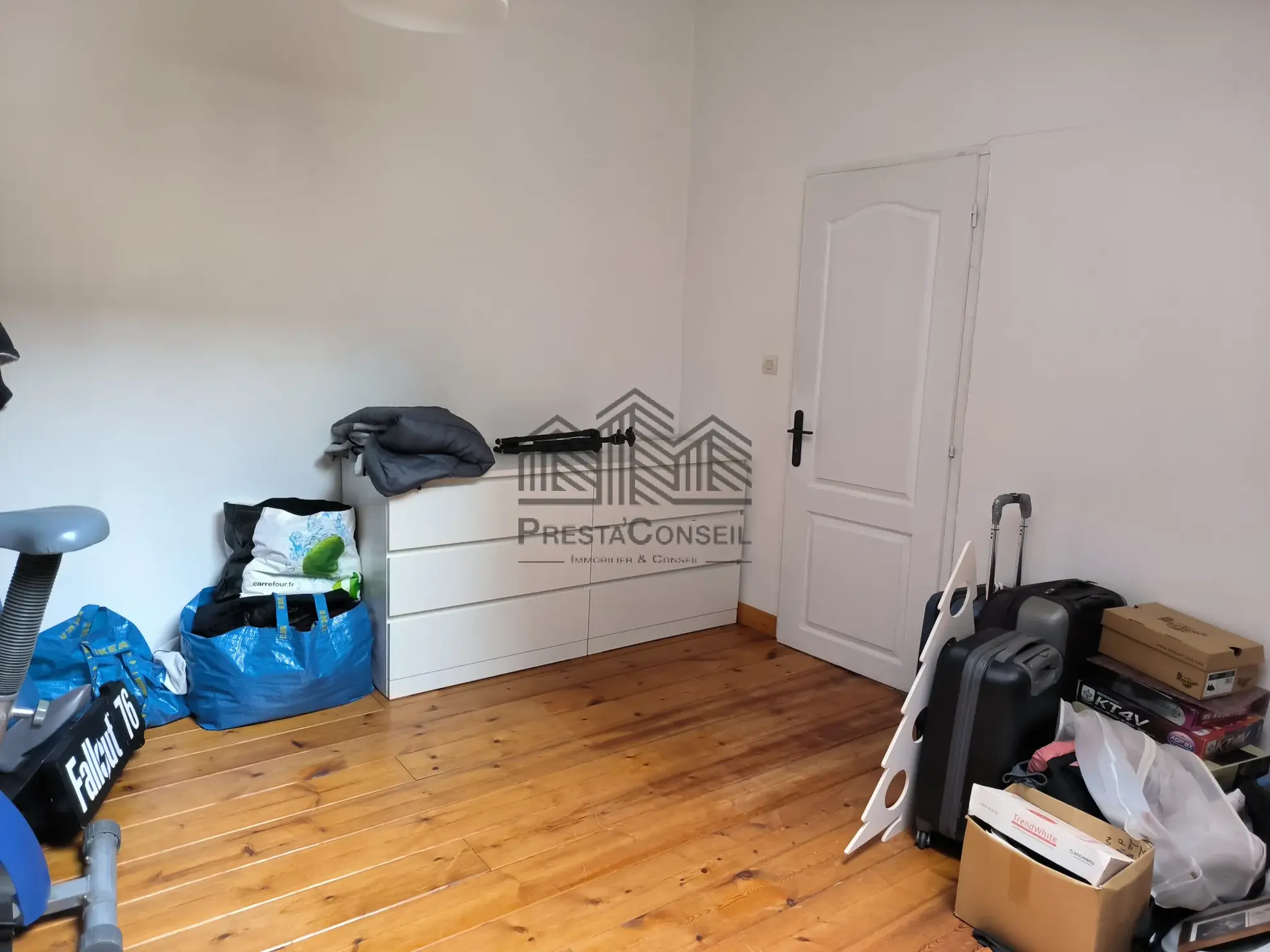 Appartement haussmannien de 91 m² en centre-ville d'Elbeuf à vendre 