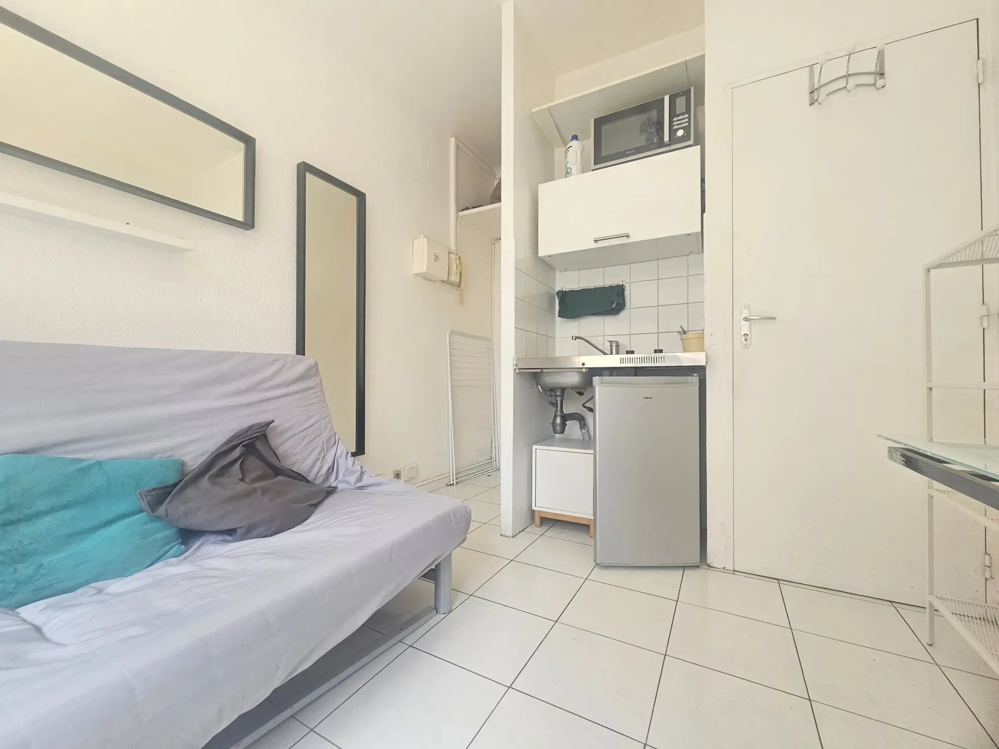 Studio à vendre à Montpellier Centre Ville - 11 m² lumineux et calme