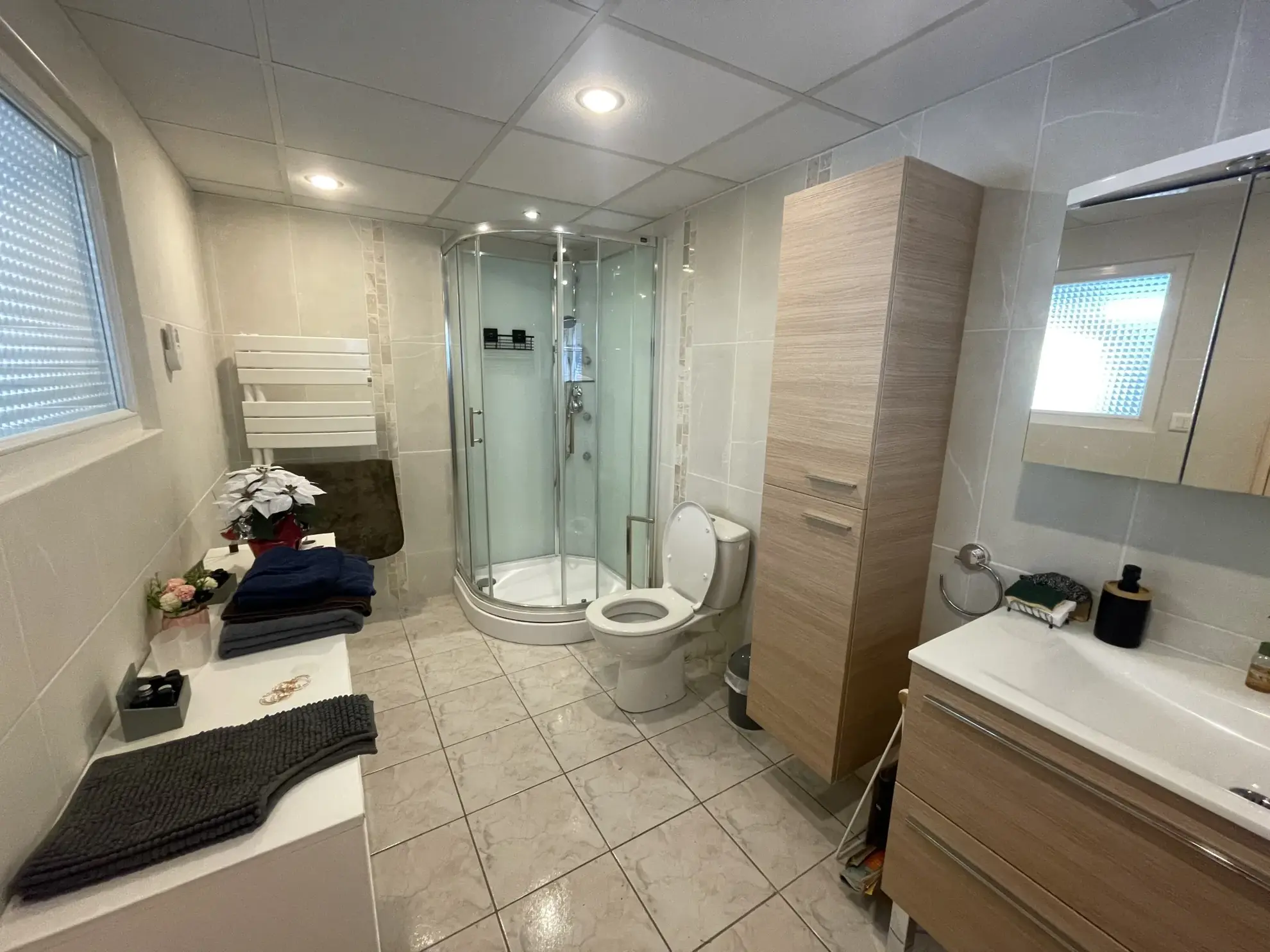 Maison 5 chambres avec sous-sol à Blis et Born en Dordogne, terrain arboré 