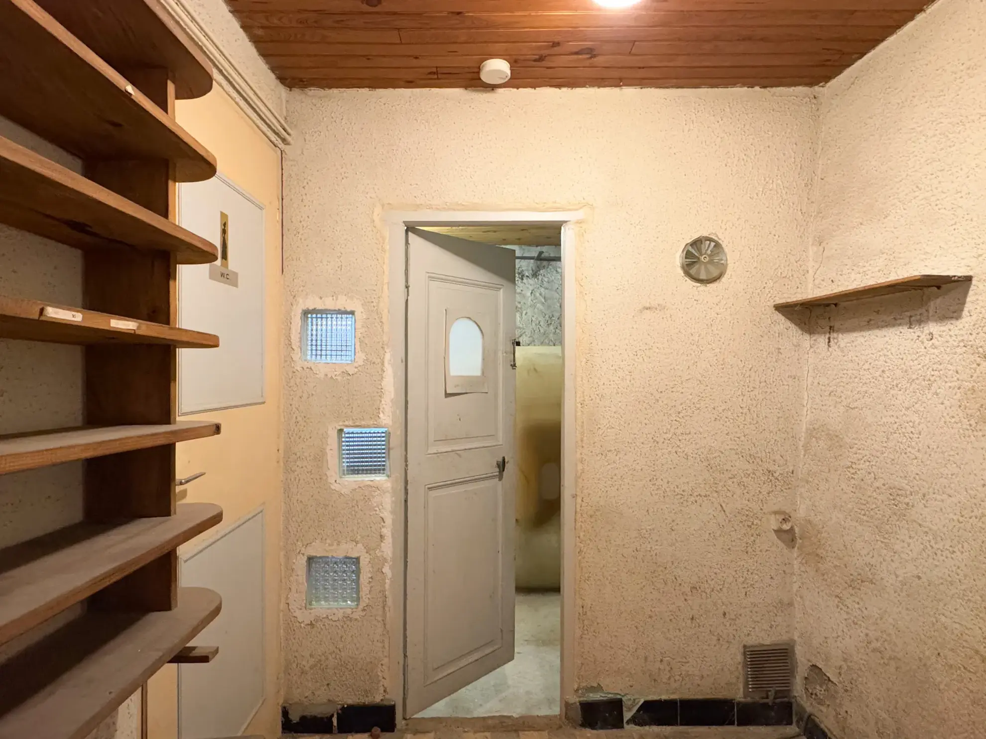 Maison de village à rénover de 85 m² avec terrains à Saint-Fortunat-sur-Eyrieux 