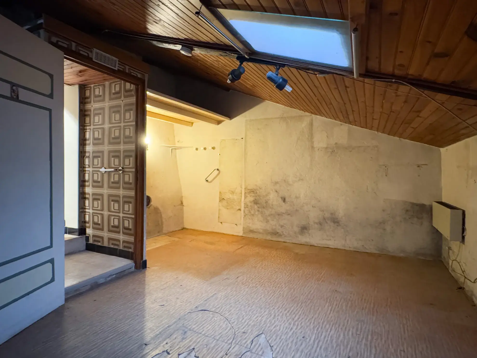 Maison de village à rénover de 85 m² avec terrains à Saint-Fortunat-sur-Eyrieux 