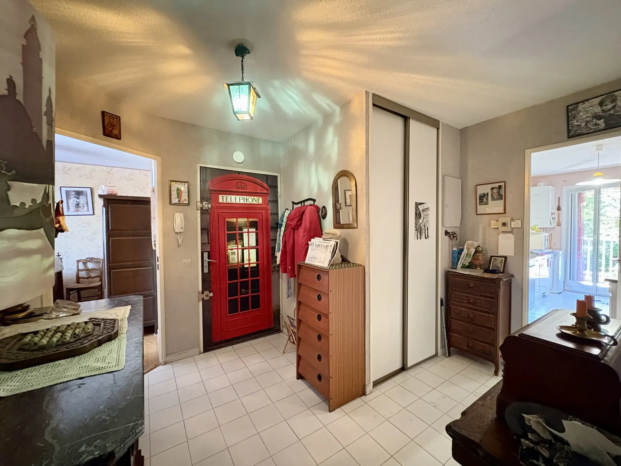 Appartement 4 pièces à Nîmes avec terrasse, parking et vue sur parc 