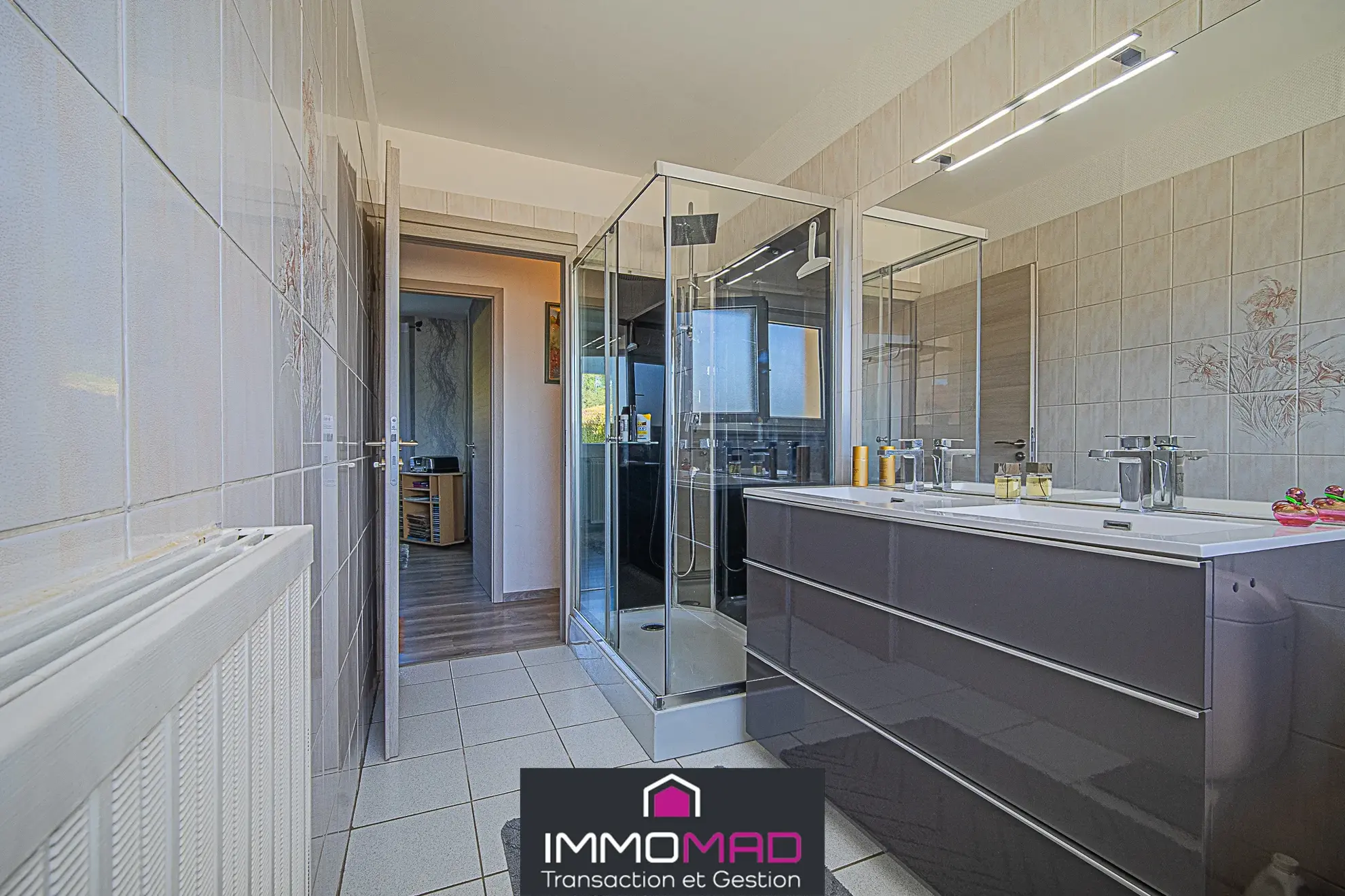 Magnifique maison de plain-pied de 140 m² à Verdun avec piscine et grand terrain 