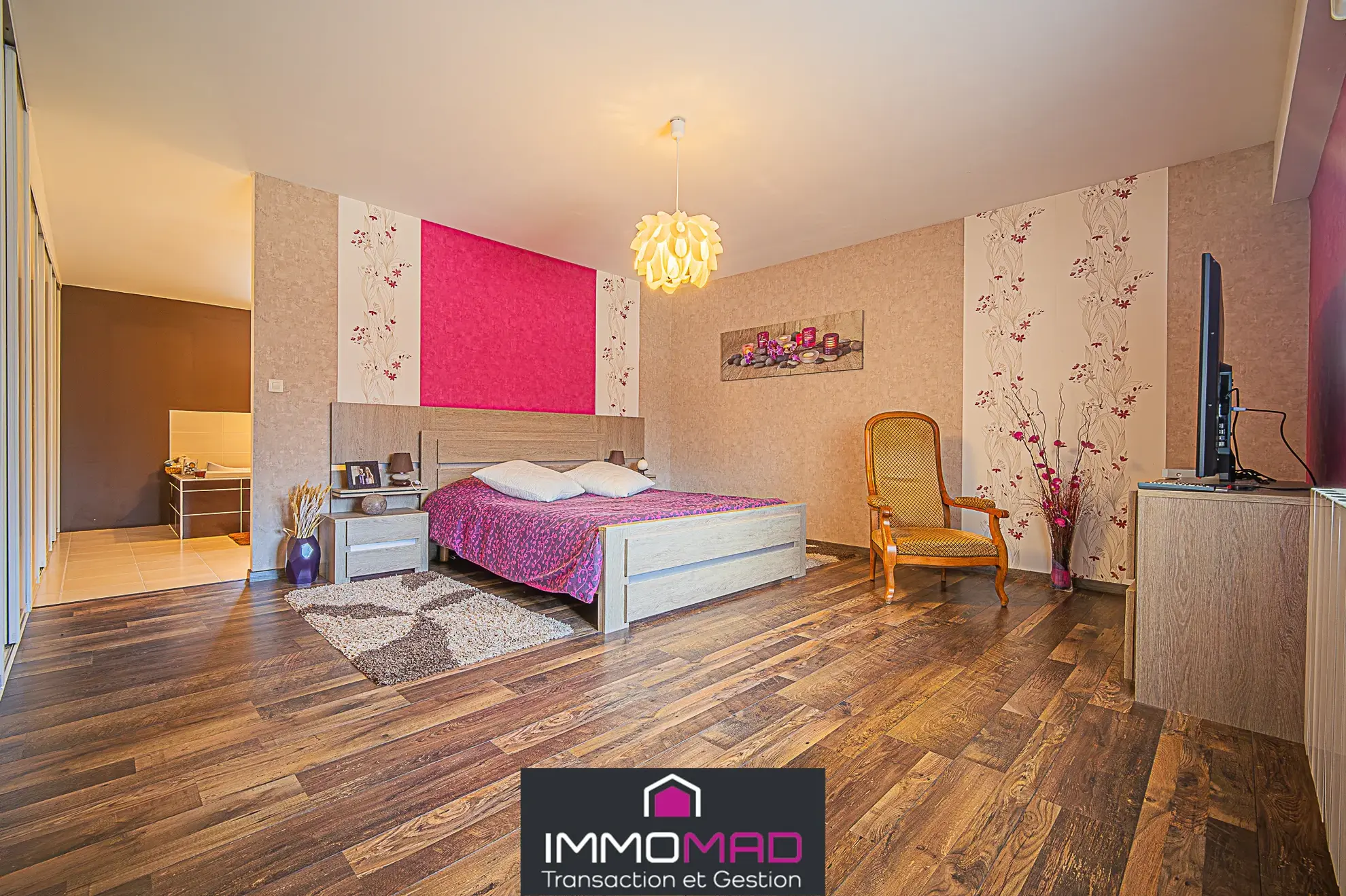 Magnifique maison de plain-pied de 140 m² à Verdun avec piscine et grand terrain 