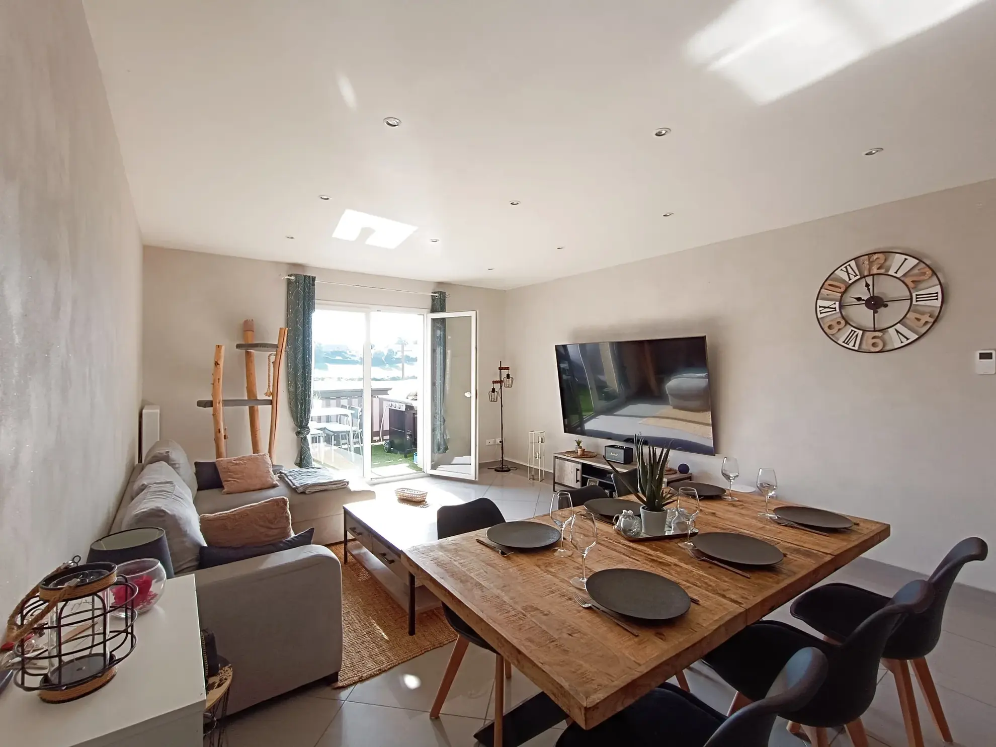 Appartement de 107,43 m² avec vue campagne à Saint Victor Malescours 