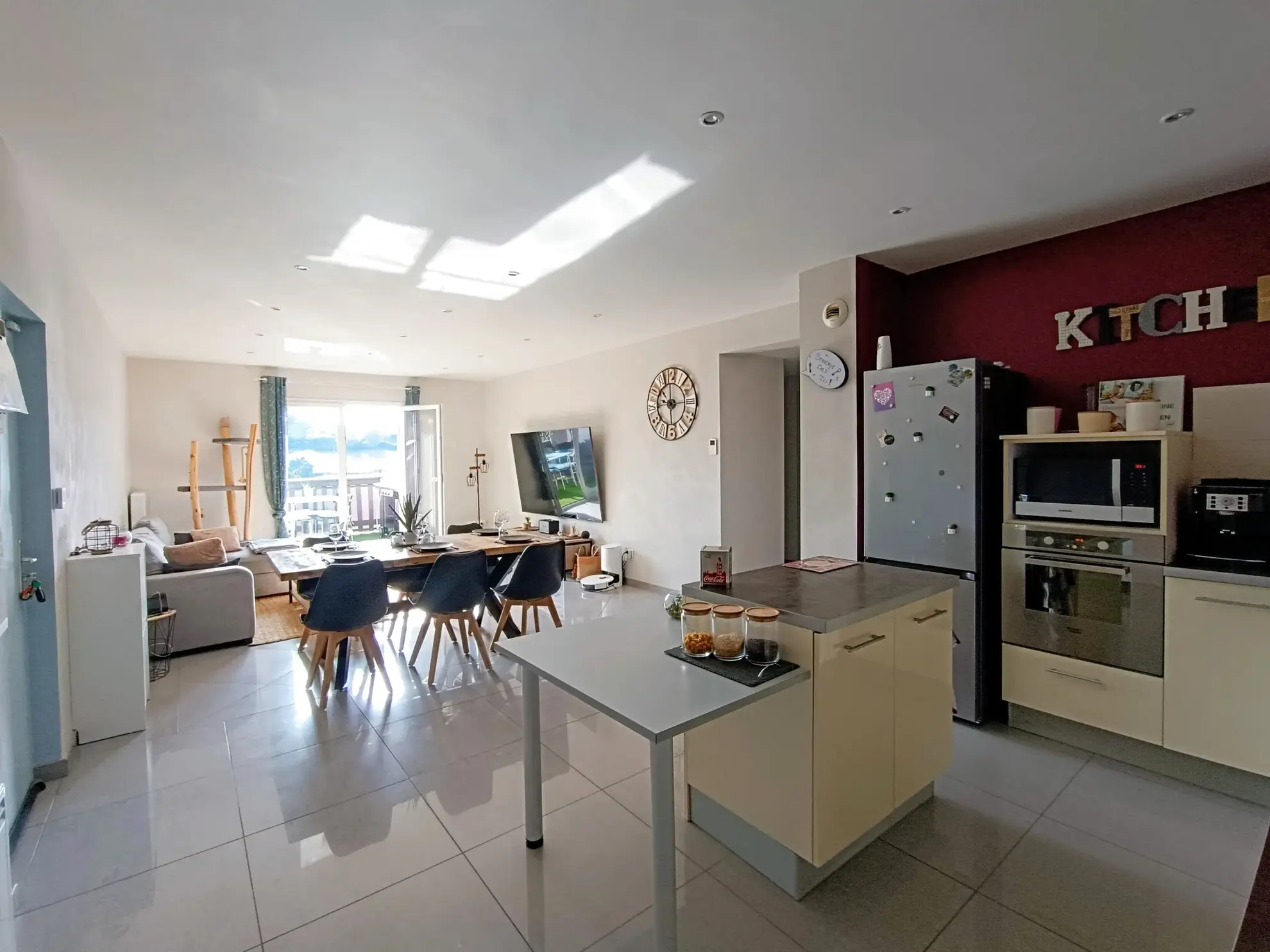 Appartement de 107,43 m² avec vue campagne à Saint Victor Malescours 