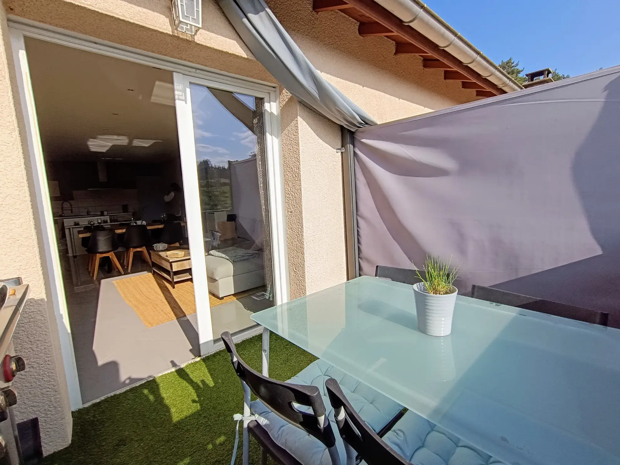 Appartement de 107,43 m² avec vue campagne à Saint Victor Malescours 