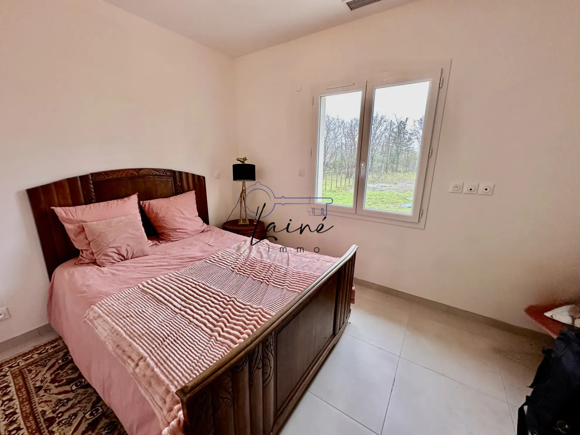 À vendre maison de plain-pied avec piscine à 15 km de Bergerac 