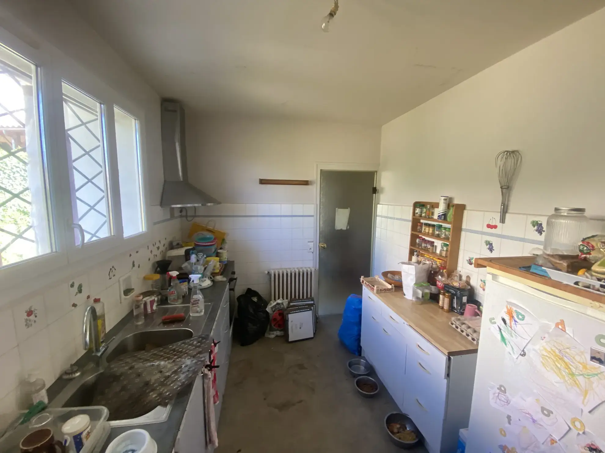 Maison de 140 m² avec garage et jardin à La Réole, centre-ville 